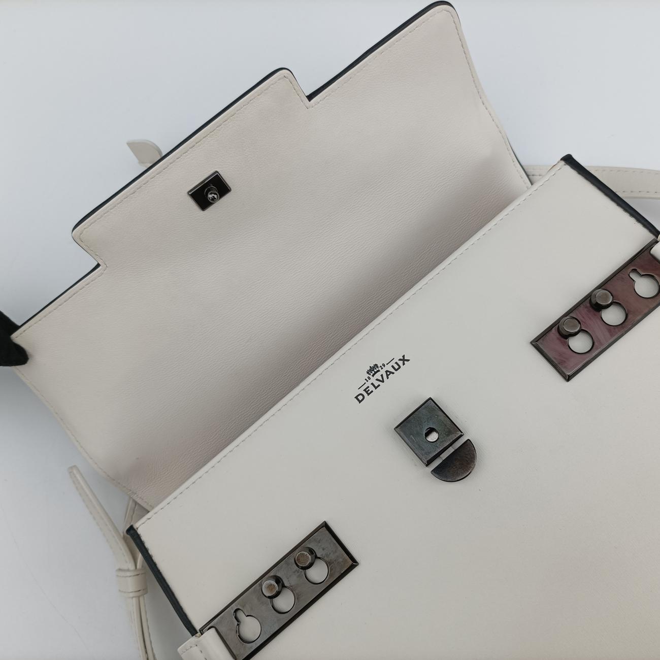 TempeteMM White Leather FO8AタンペートMM ホワイト レザー FO8A