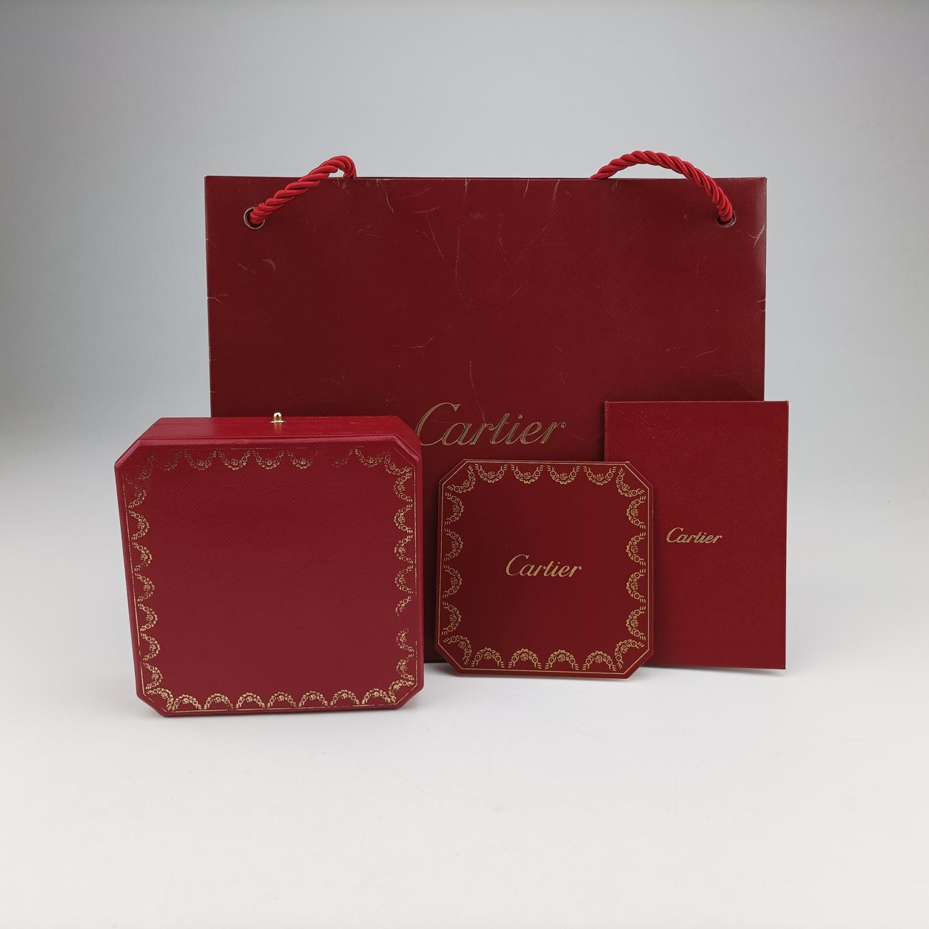 Trinity de Cartier Pink×Gold × rose gold × platinum AU750 B7218200 JQQ542トリニティ ドゥ カルティエ ピンク×ゴールド×ローズゴールド×プラチナ AU750 B7218200 JQQ542