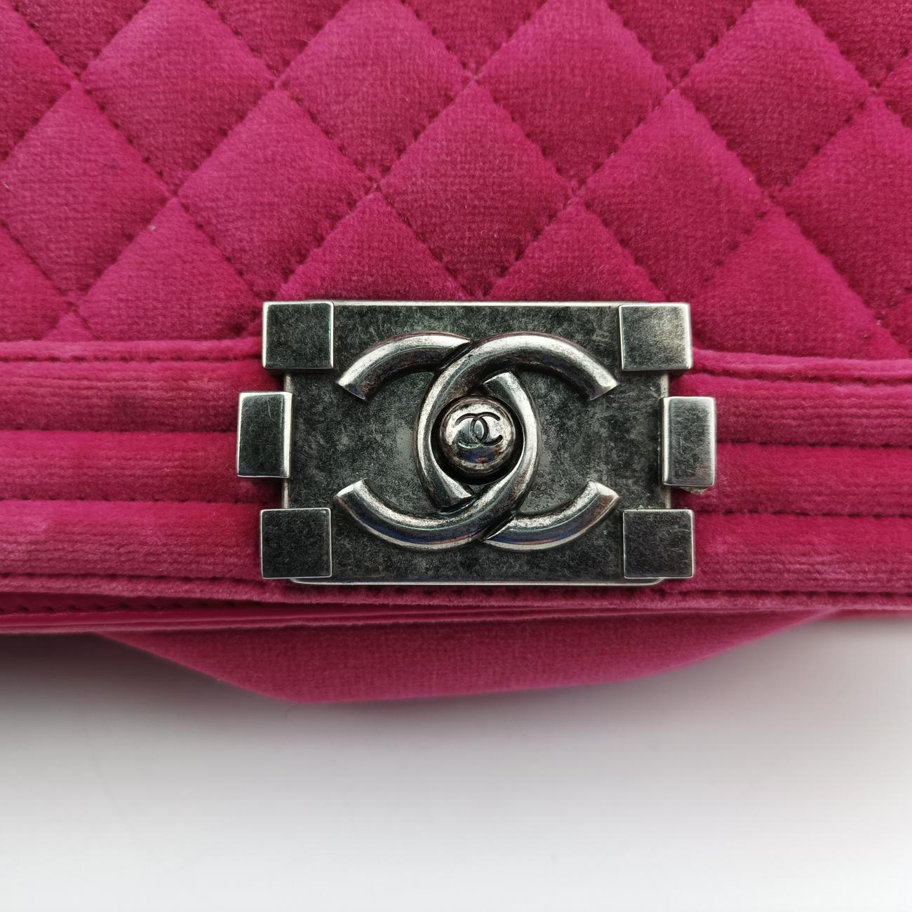 BOY CHANEL Rose velour A67416 18372057ボーイシャネル ローズ レッド ベロア A67416 18372057