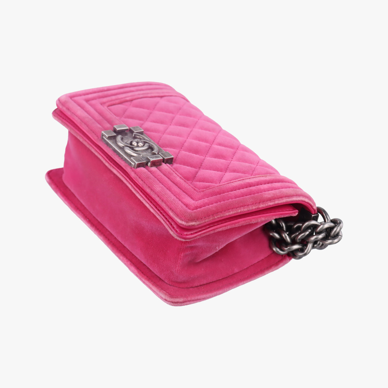 BOY CHANEL Rose velour A67416 18372057ボーイシャネル ローズ レッド ベロア A67416 18372057