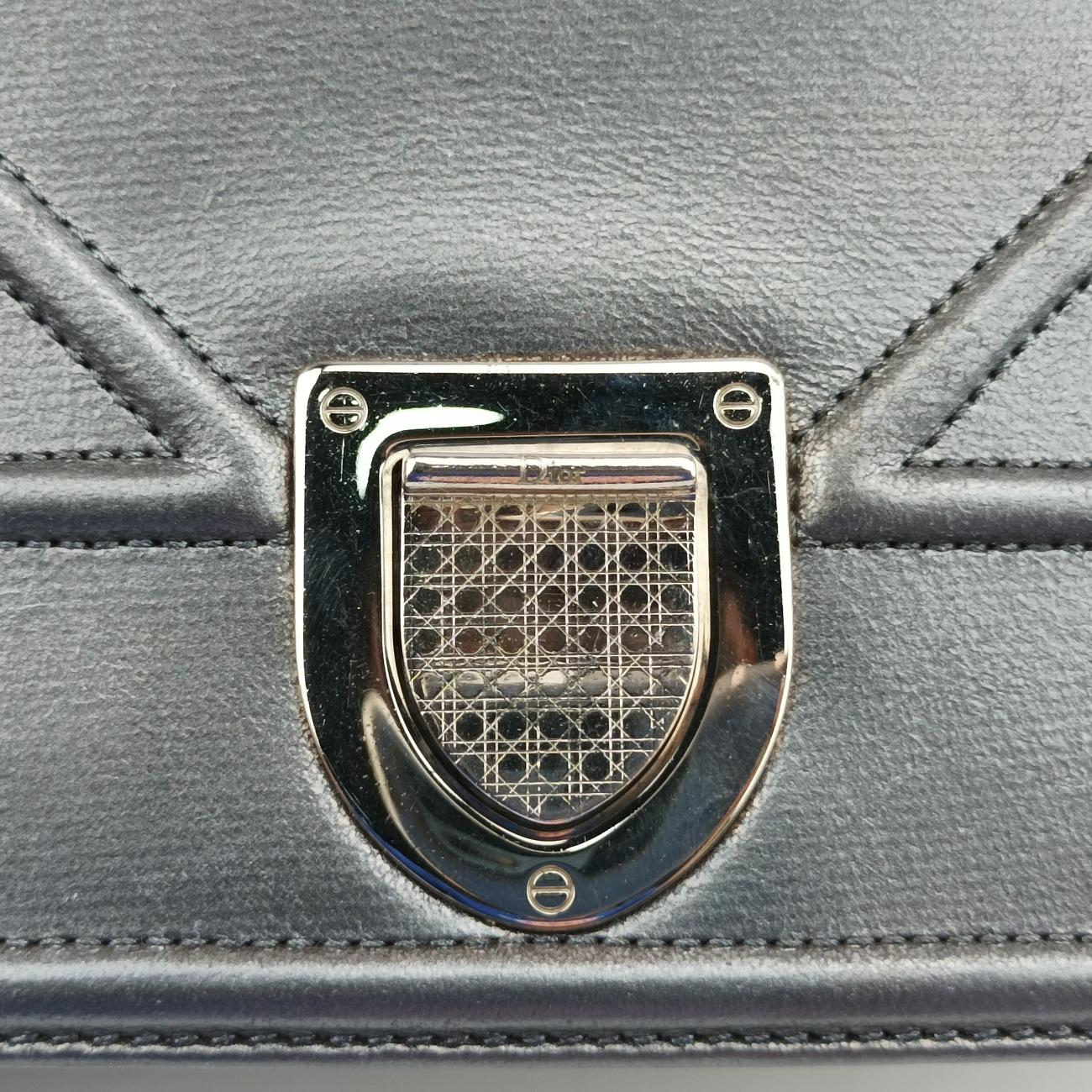 Diorama Silver Leather 13-BO-0166ディオラマ シルバー レザー 13-BO-0166