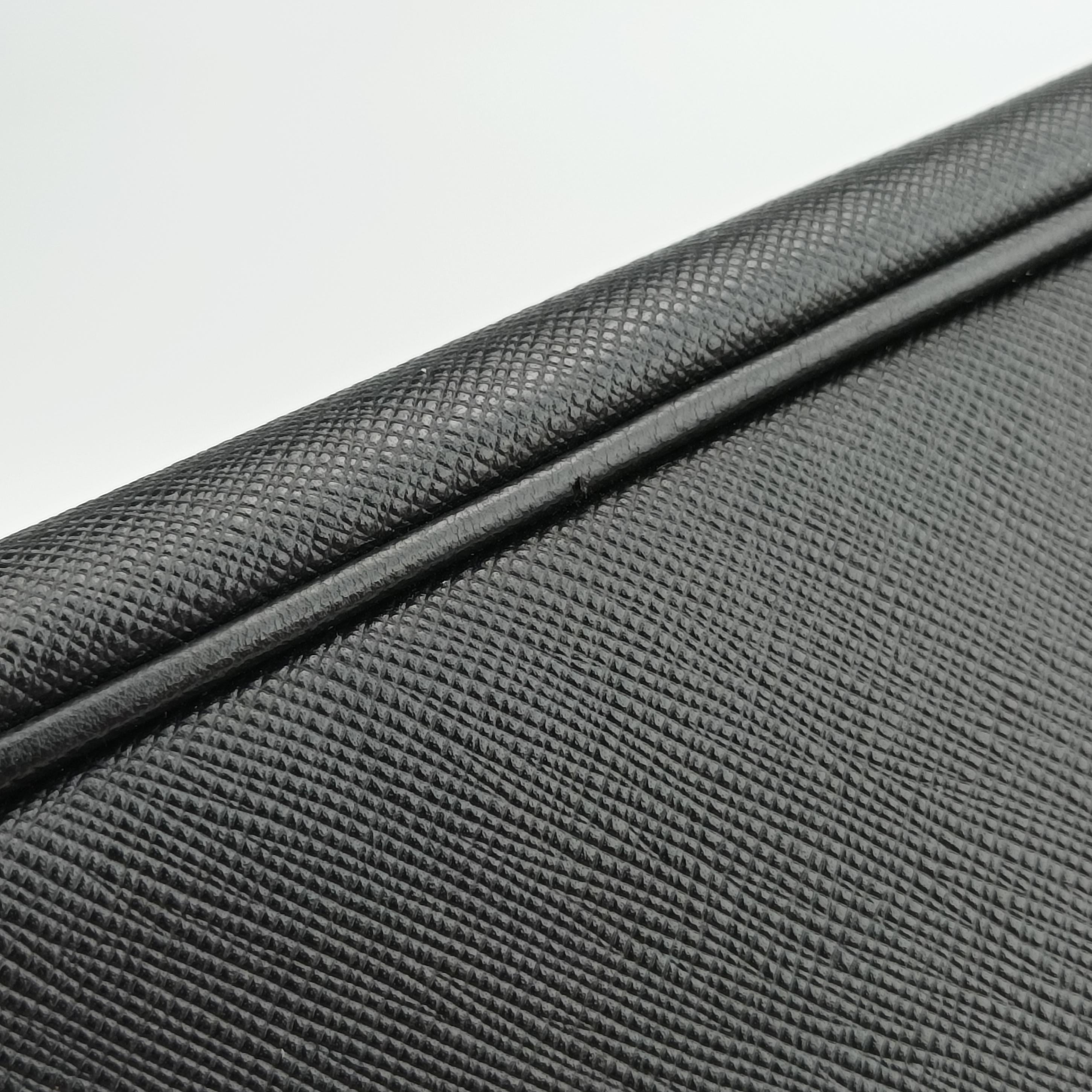 Briefcase black SAFFIANO Leather VS305M 31/H 173ブリーフケース ブラック サフィアーノレザー VS305M 31/H 173