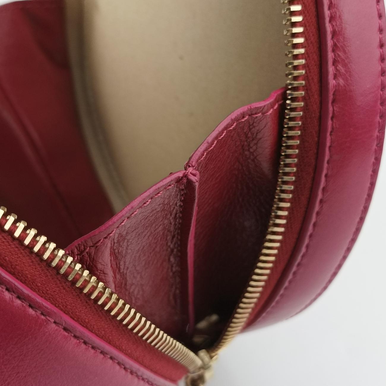 Round As Earth Rose lambskin A91946 25094585ココマーク ラウンド ローズ レッド ラムスキン A91946 25094585