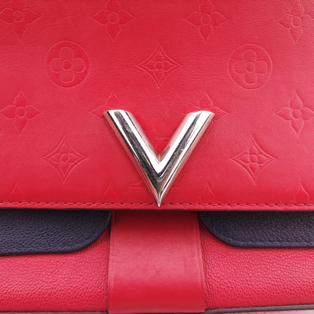 Very Chain ruby×blue Leather AH1117ヴェリーチェーン ルビー×ブルー レザー AH1117