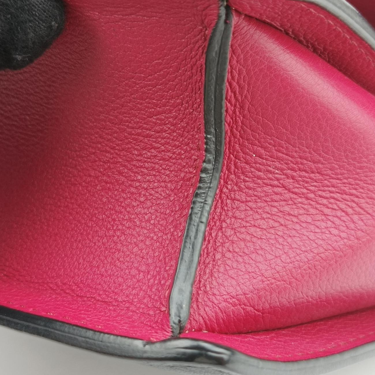 Madame Black× Red Leather GO3Aマダム ブラック×レッド レザー GO3A