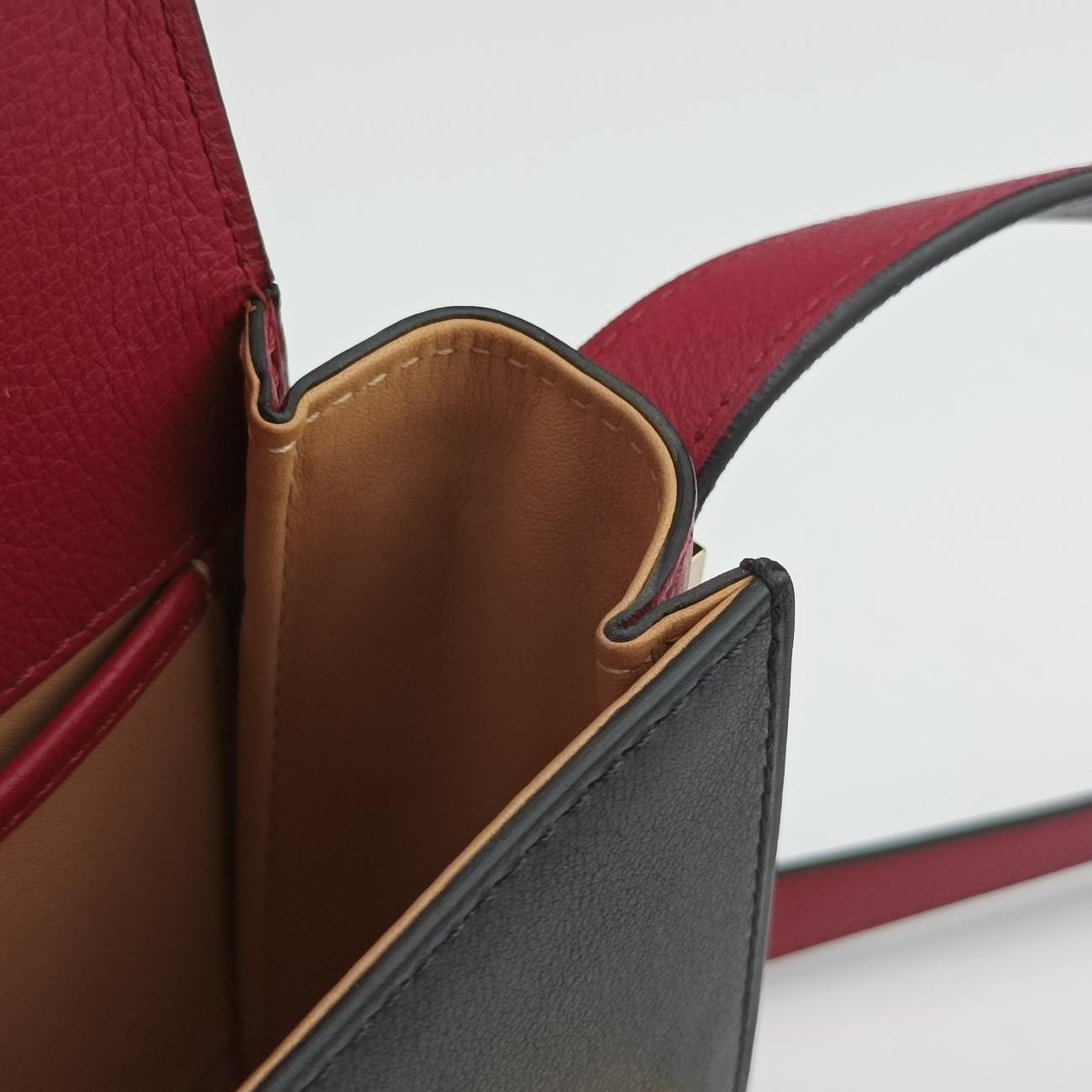 Madame Black× Red Leather GO3Aマダム ブラック×レッド レザー GO3A