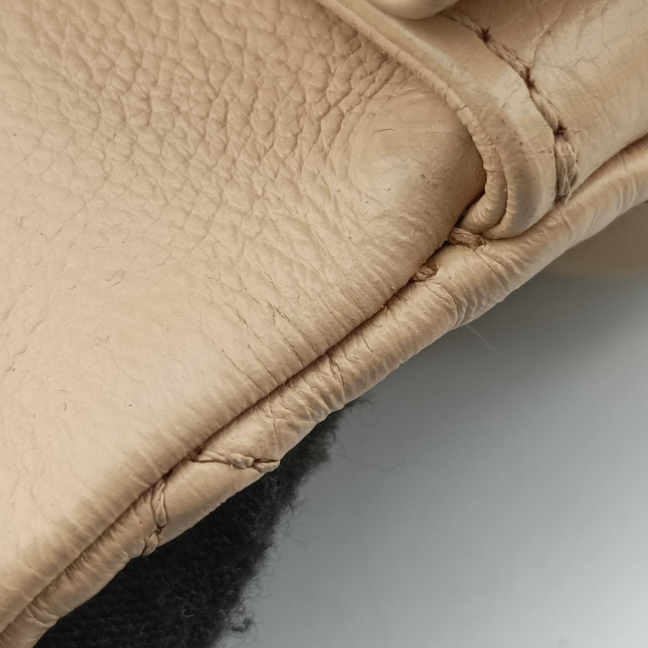 CC Logo Matelasse Urban Day Flap Beige Leather A67488 17673599CCロゴ マトラッセ アーバンデイ フラップ ベージュ レザー A67488 17673599