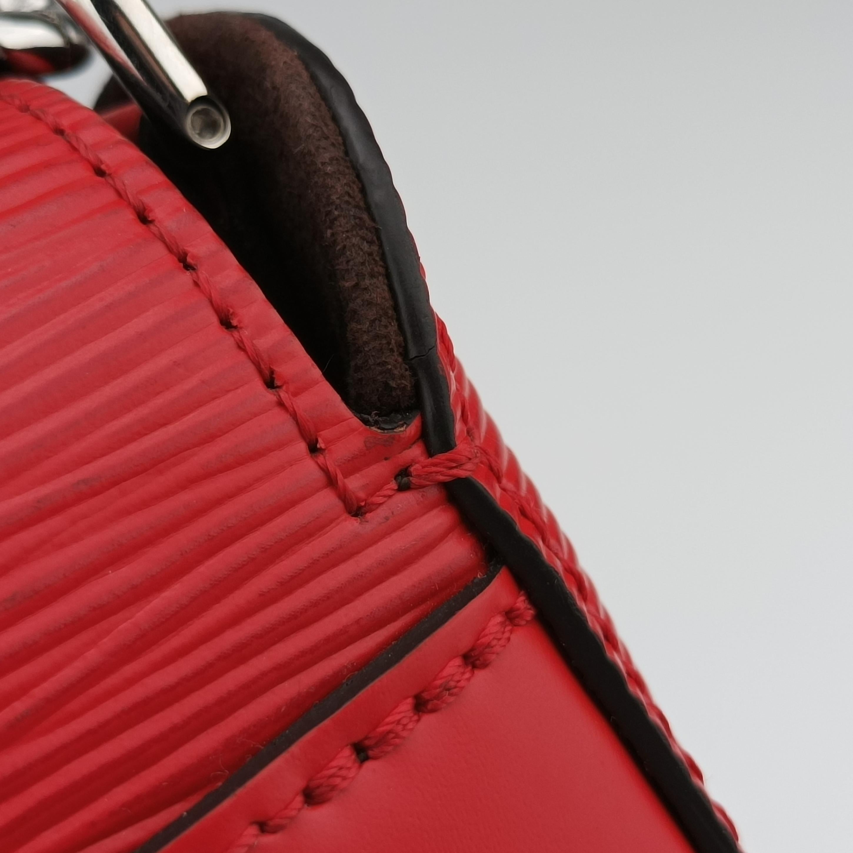 LUNA Rouge Epi M42675 SN2116ルナ ルージュ エピ M42675 SN2116