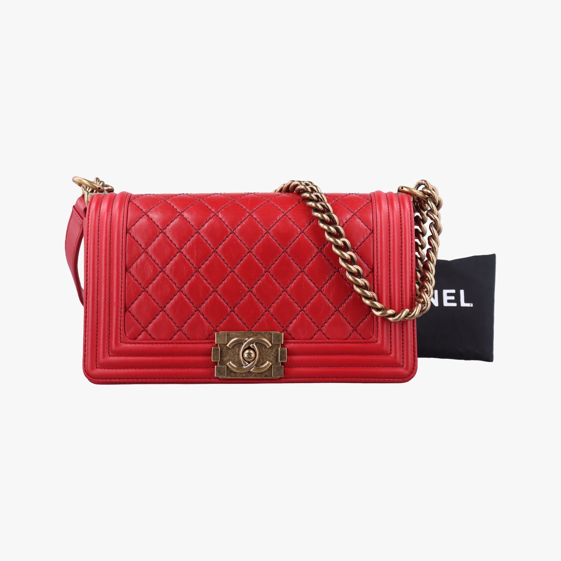 BOY CHANEL Red Leather A67086 17631774ボーイシャネル レッド レザー A67086 17631774
