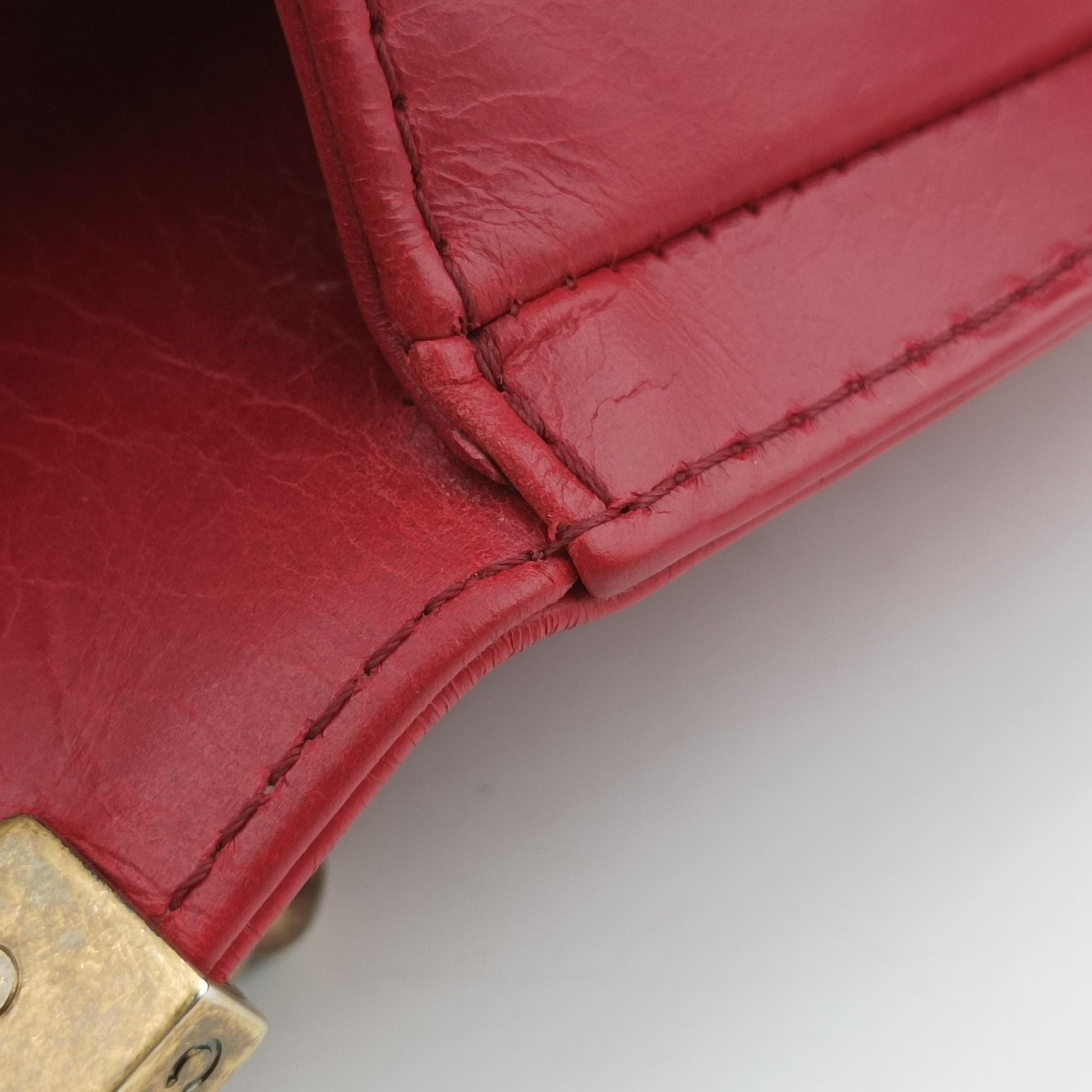 BOY CHANEL Red Leather A67086 17631774ボーイシャネル レッド レザー A67086 17631774