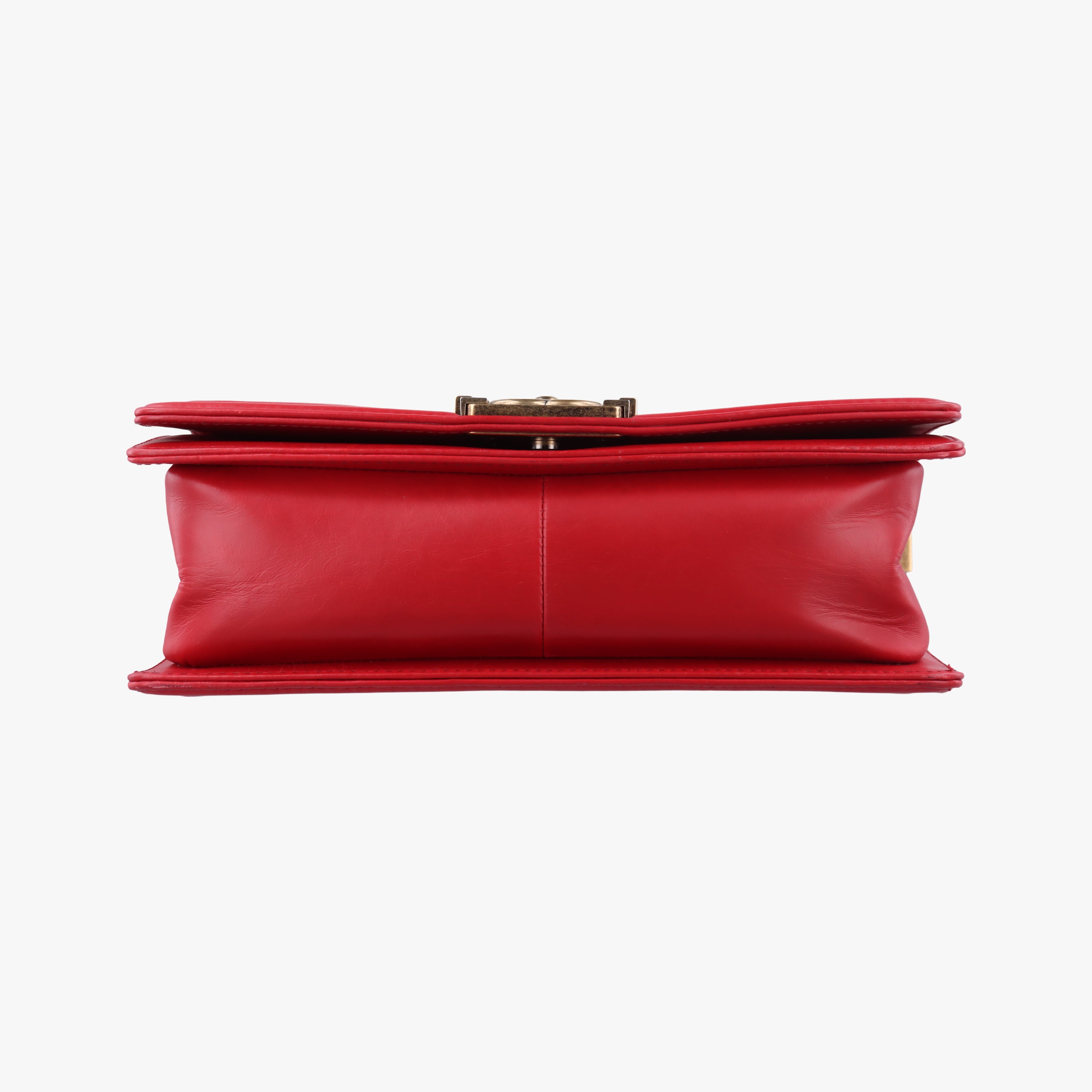 BOY CHANEL Red Leather A67086 17631774ボーイシャネル レッド レザー A67086 17631774