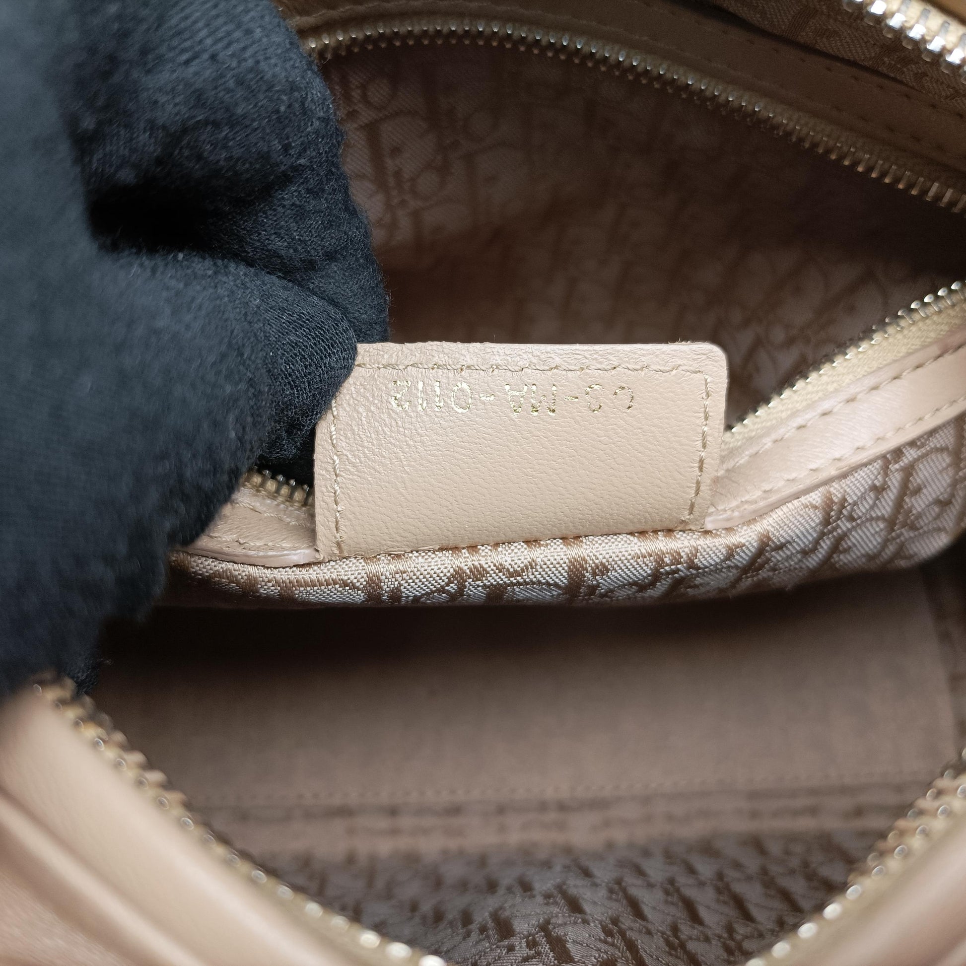 Lady Dior Beige lambskin 08-MA-0112レディディオール ベージュ ラムスキン 08-MA-0112