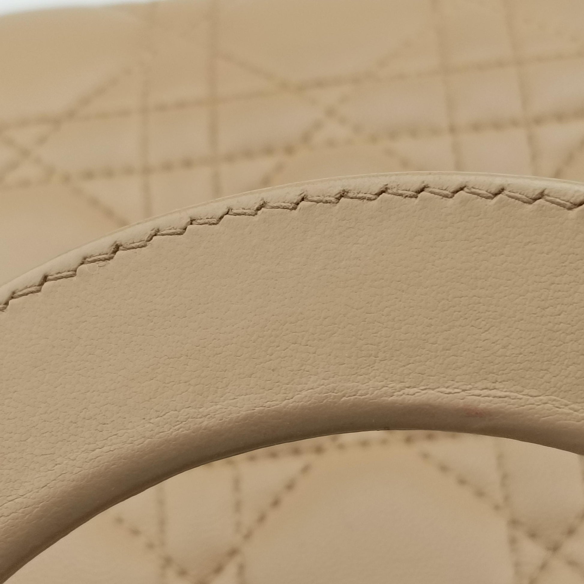 Lady Dior Beige lambskin 08-MA-0112レディディオール ベージュ ラムスキン 08-MA-0112