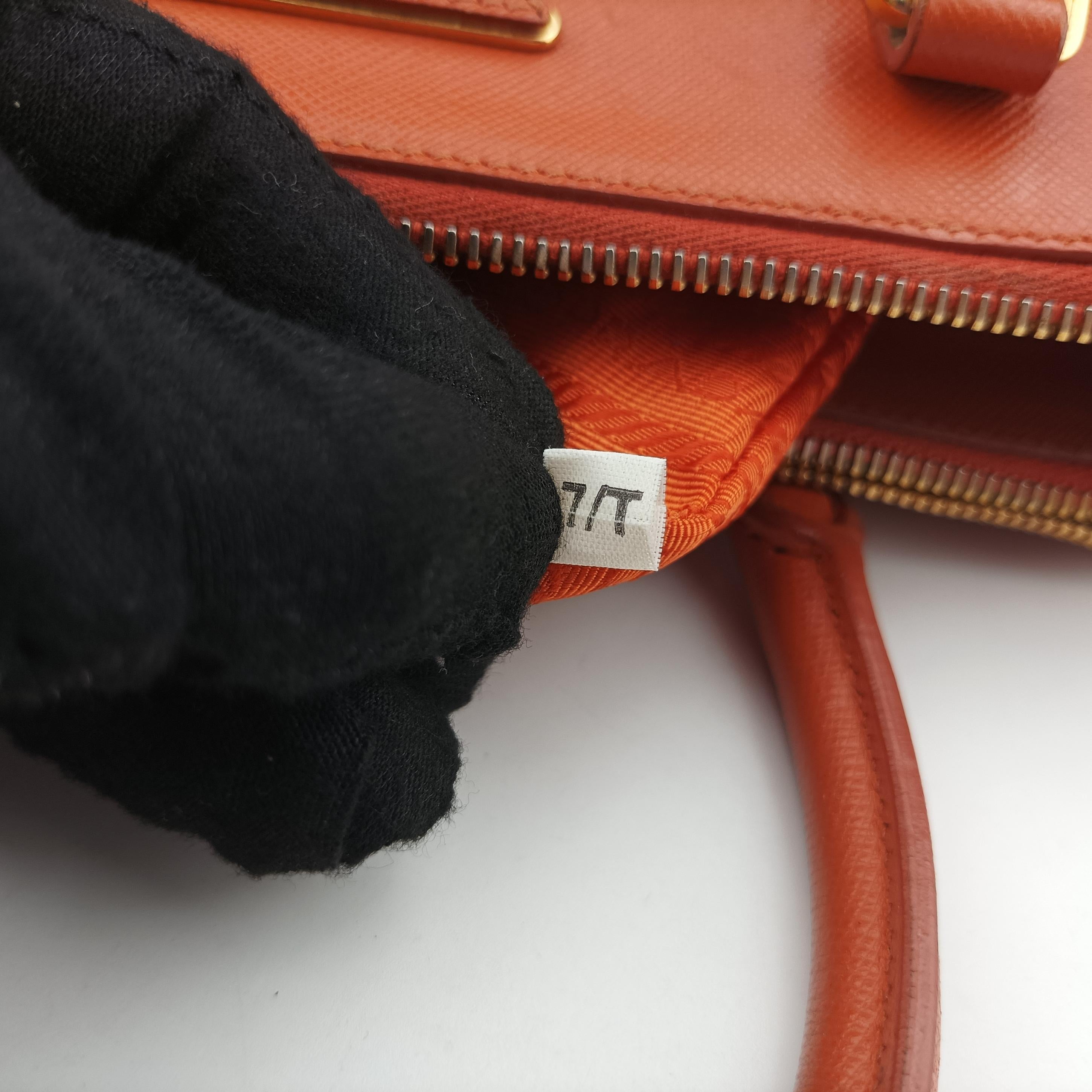 Galleria Orange SAFFIANO Leather BN2274 7/Tガレリア オレンジ サフィアーノレザー BN2274 7/T