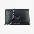 LV logo flap Noir sequins PL2186LVロゴフラップ ノワール スパンコール PL2186