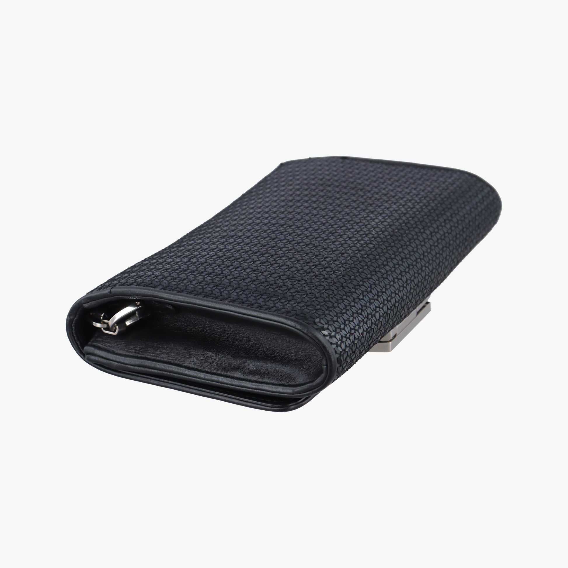 LV logo flap Noir sequins PL2186LVロゴフラップ ノワール スパンコール PL2186