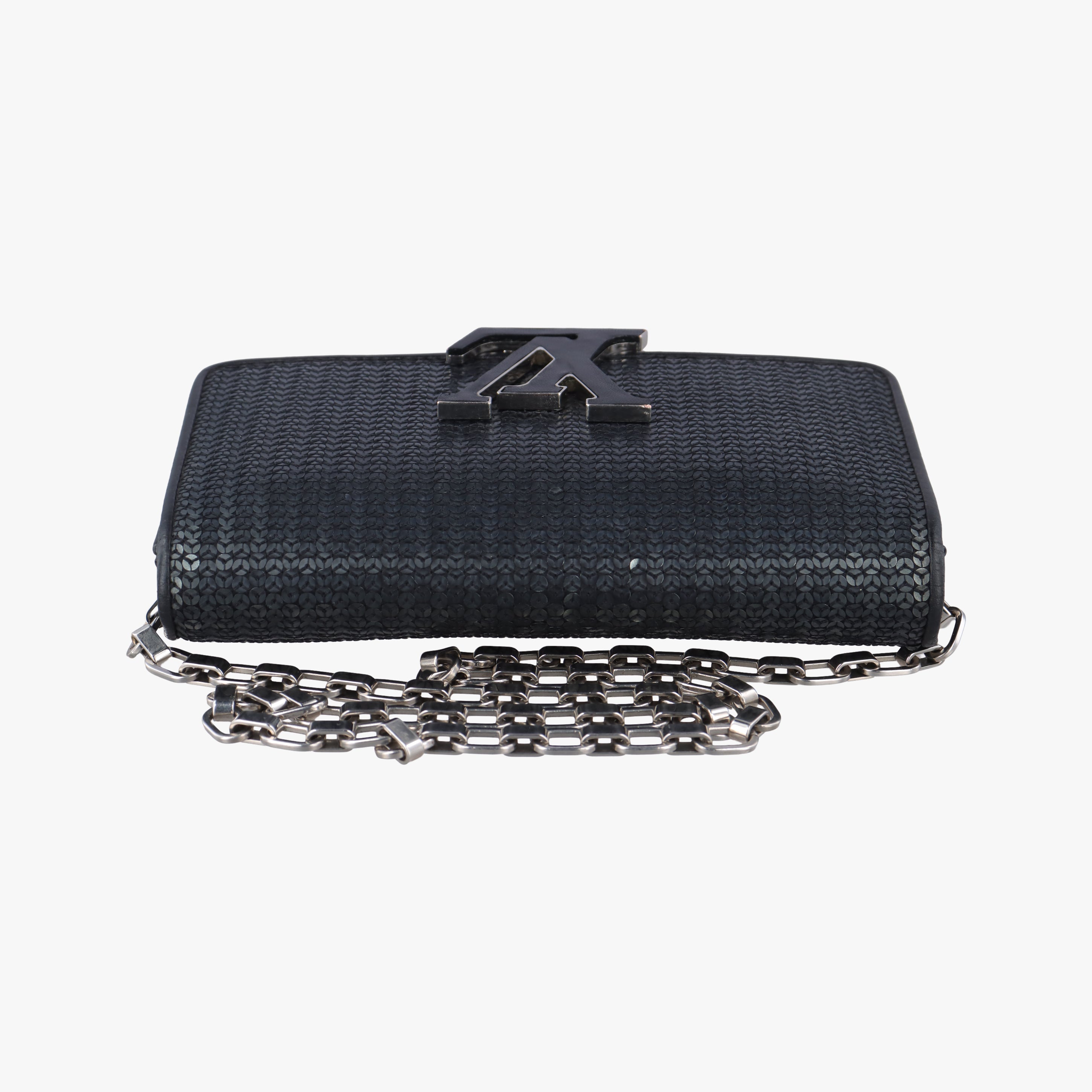 LV logo flap Noir sequins PL2186LVロゴフラップ ノワール スパンコール PL2186