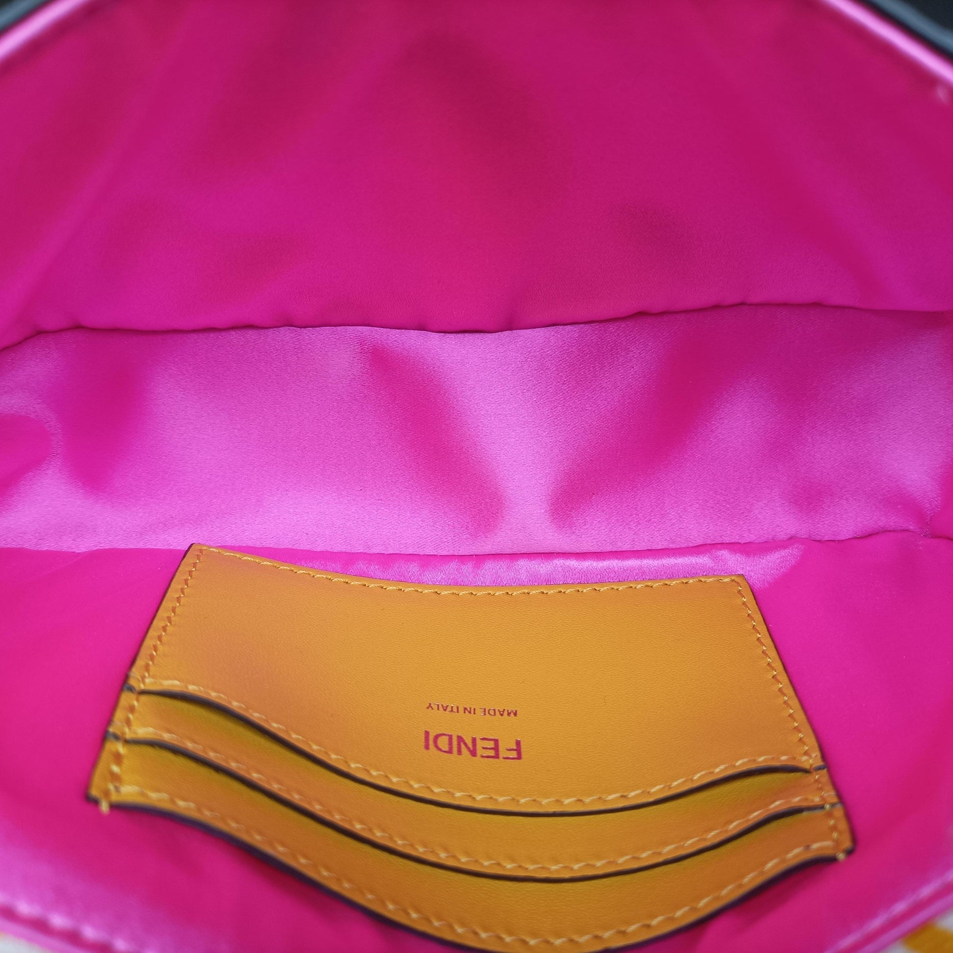 Vertigo Baguette Yellow x White x Beige PVC coated canvas 8BS049 8BS049-AFL1-218-1042ヴァーティゴ バゲット イエロー×ホワイト×ベージュ PVCコーティングキャンバス 8BS049 8BS049-AFL1-218-1042