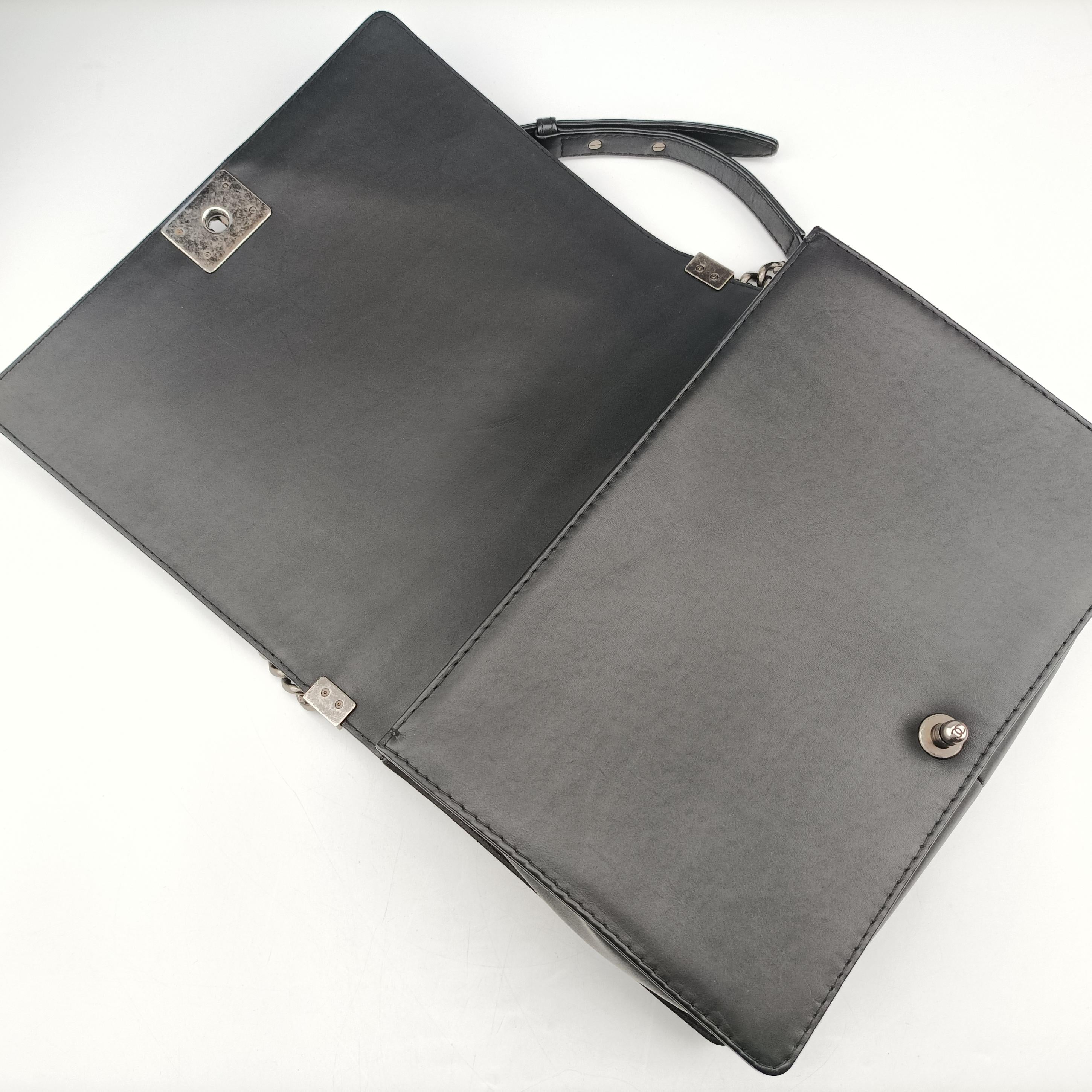 BOY CHANEL Black lambskin A66298 18203088ボーイシャネル ブラック ラムスキン A66298 18203088