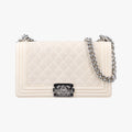 BOY CHANEL White Leather A67086 19277583ボーイシャネル ホワイト レザー A67086 19277583