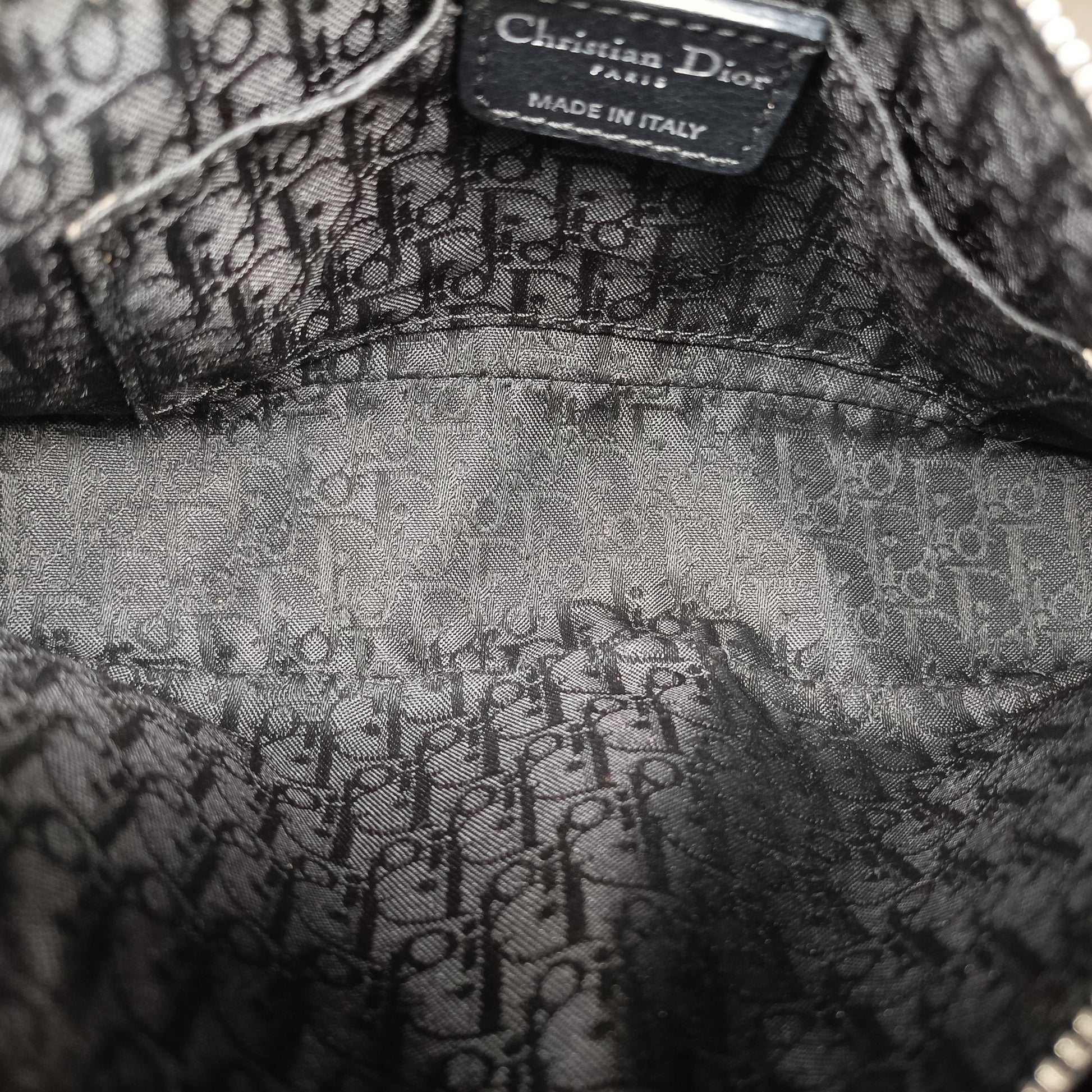 Logo Charm Mini Black leather 08-BO-0026ロゴチャームミニ ブラック レザー 08-BO-0026