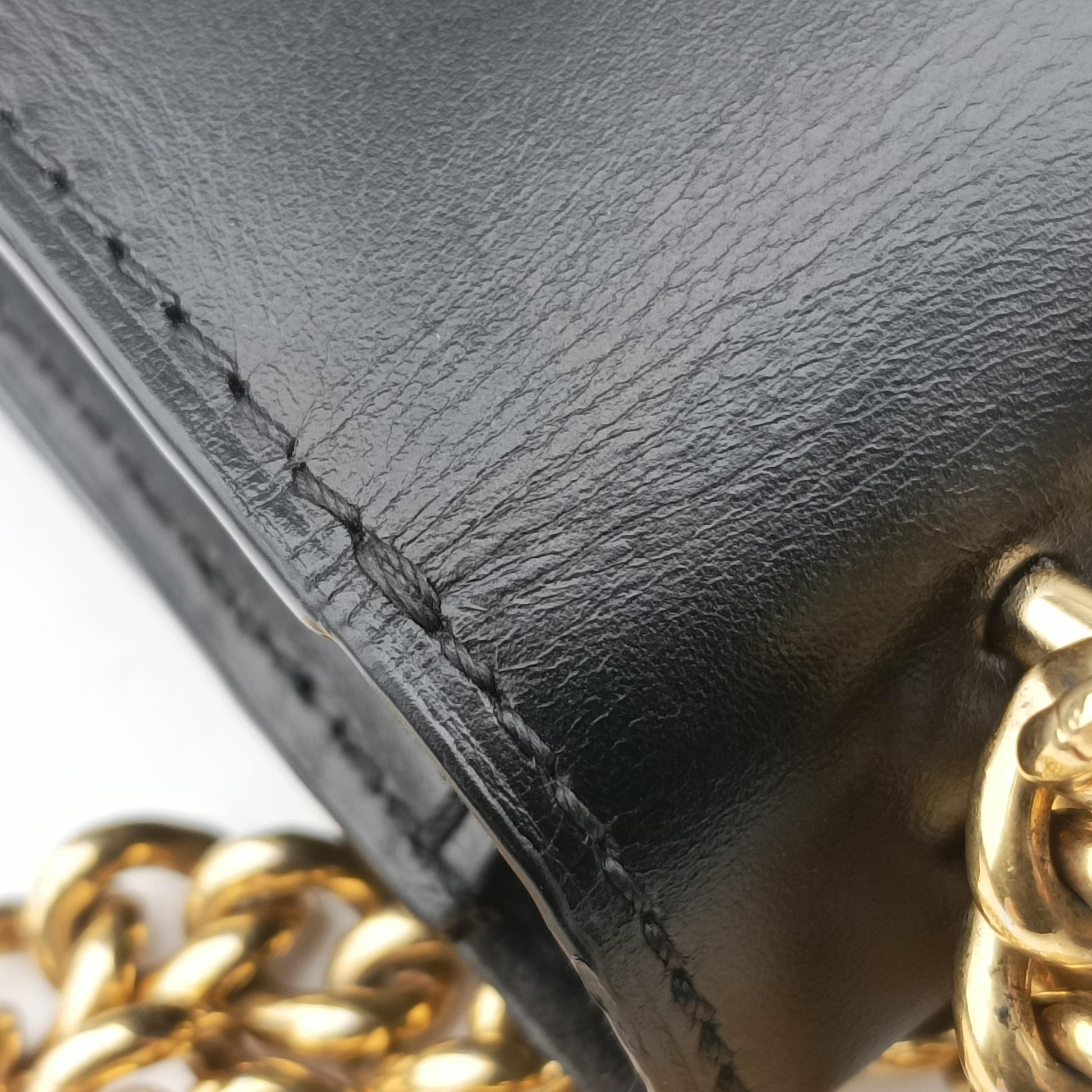 Pochette Louise GM Noir leather M51631 TR0125ポシェット ルイーズGM ノワール レザー M51631 TR0125