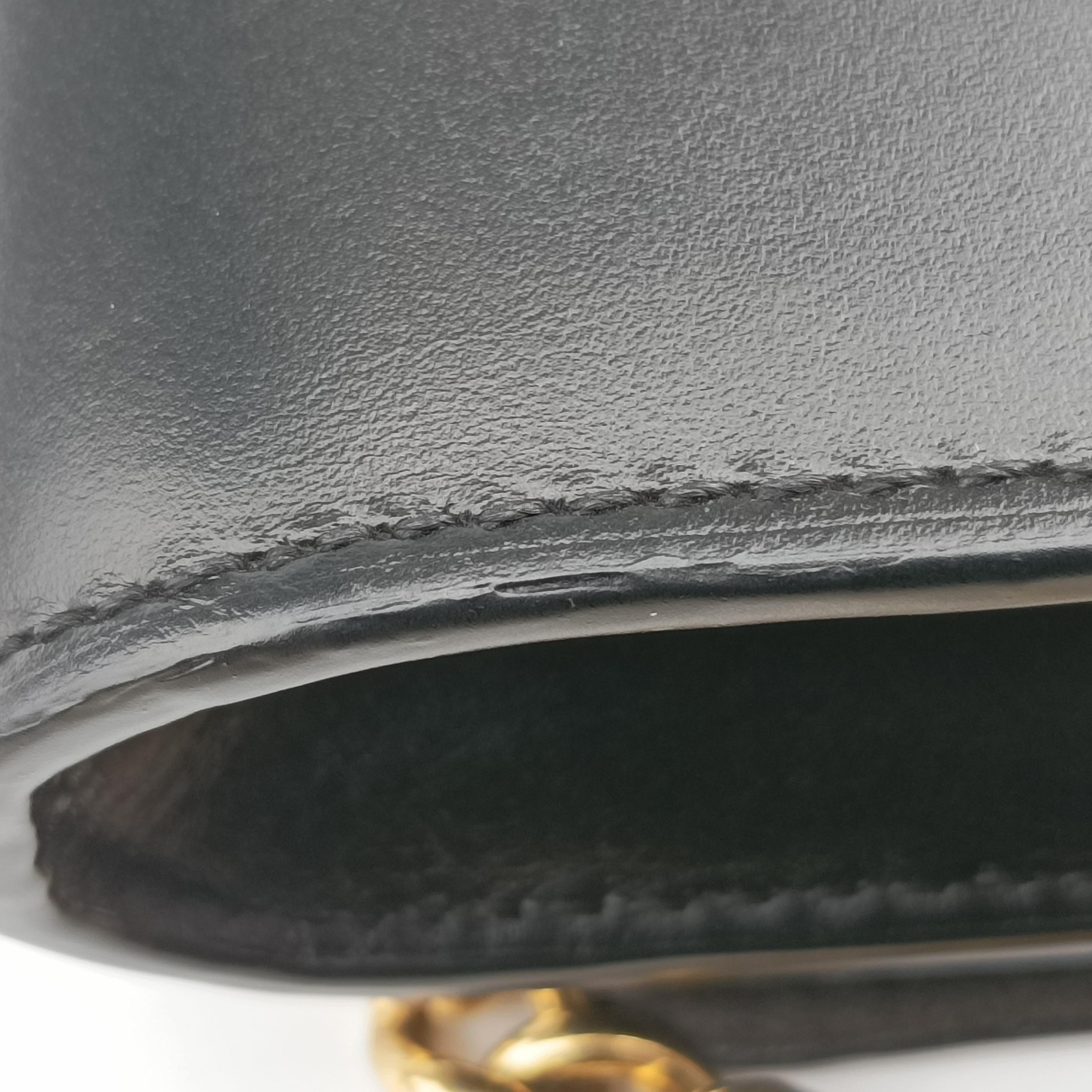 Pochette Louise GM Noir leather M51631 TR0125ポシェット ルイーズGM ノワール レザー M51631 TR0125