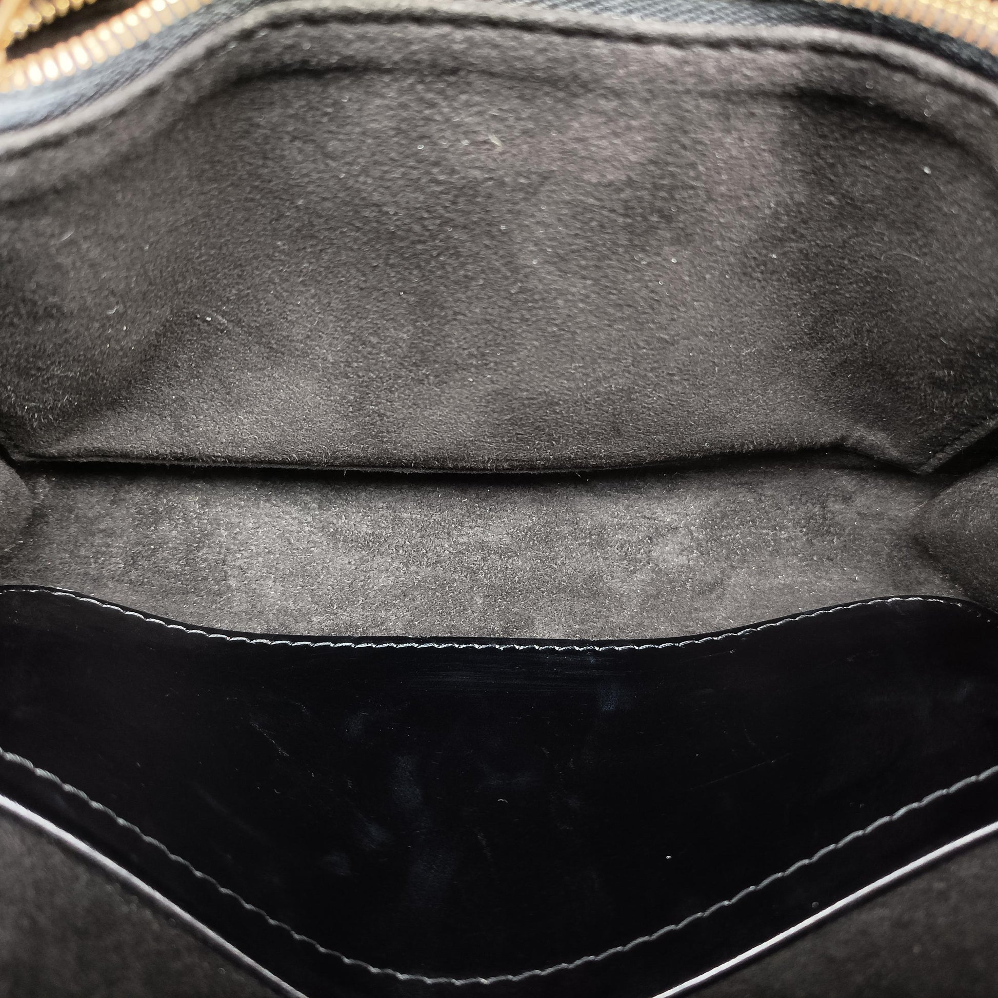 Pochette Louise GM Noir leather M51631 TR0125ポシェット ルイーズGM ノワール レザー M51631 TR0125