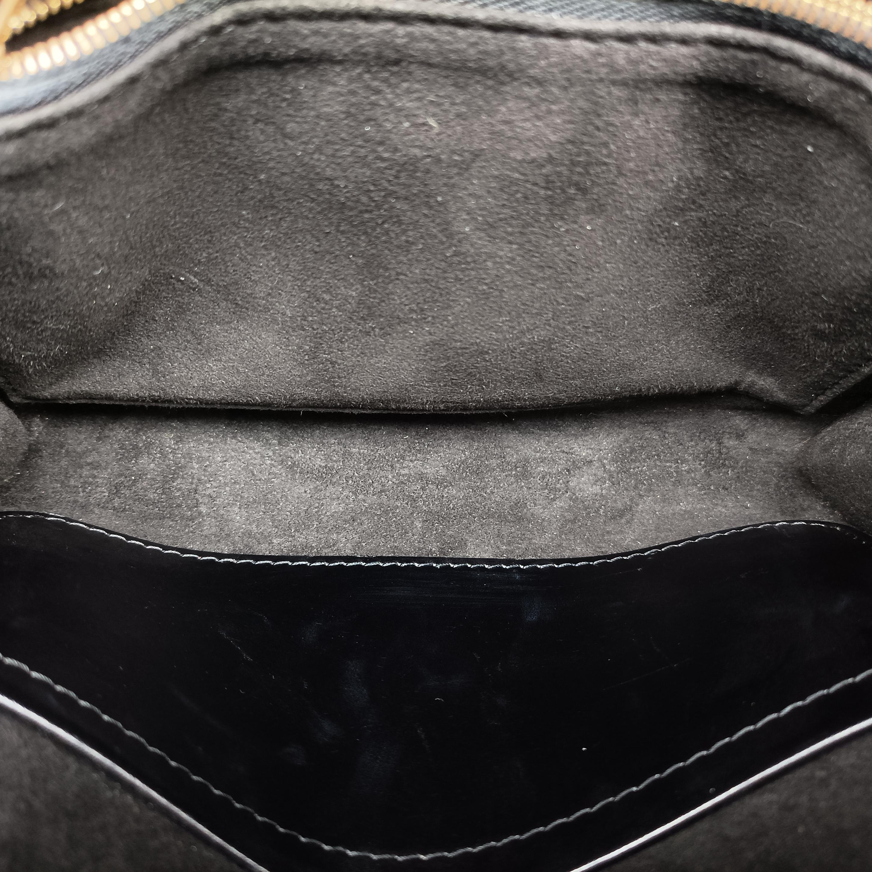 Pochette Louise GM Noir leather M51631 TR0125ポシェット ルイーズGM ノワール レザー M51631 TR0125