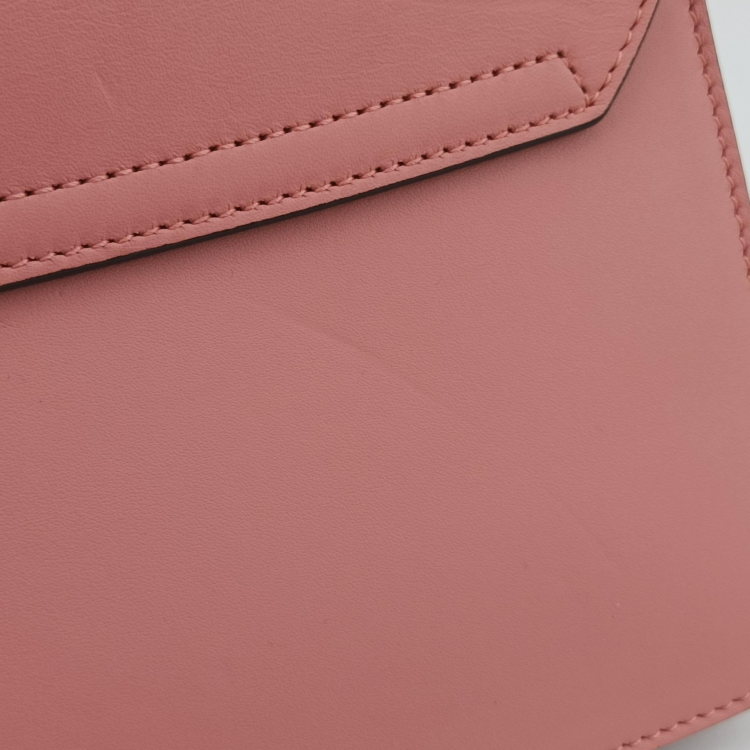 Pearly Peony Pink Leather 432682 B019776566パーリーピオニー ピンク レザー 432682 B019776566