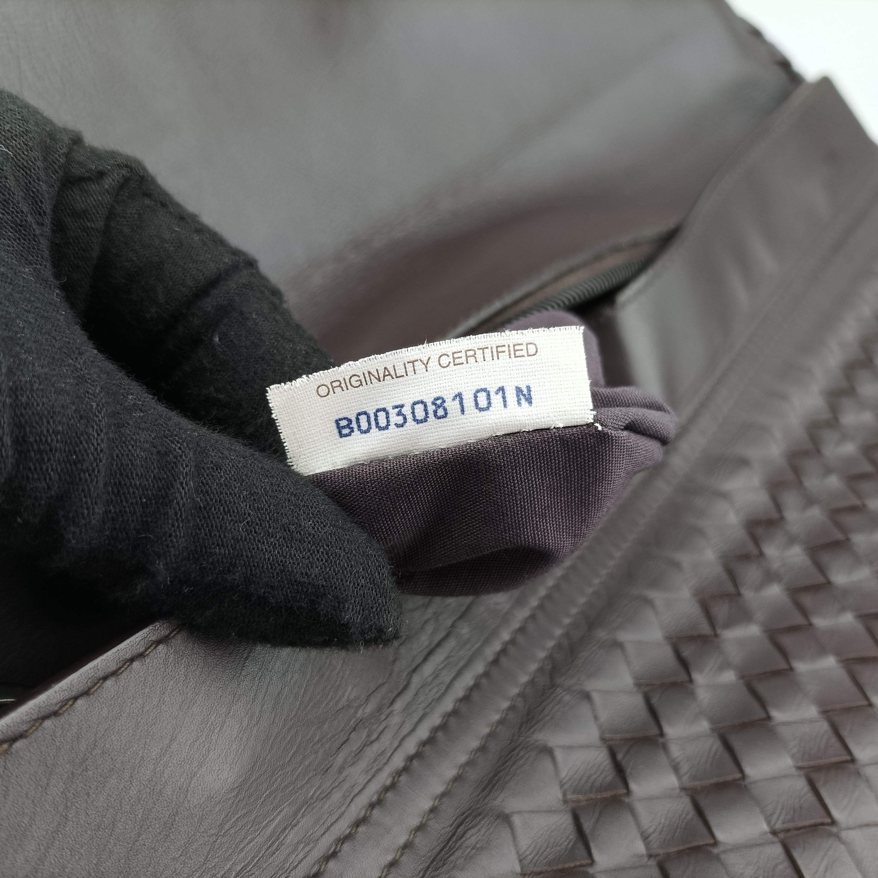 Intrecciato Brown lambskin B00308101Nイントレチャート ブラウン ラムスキン B00308101N