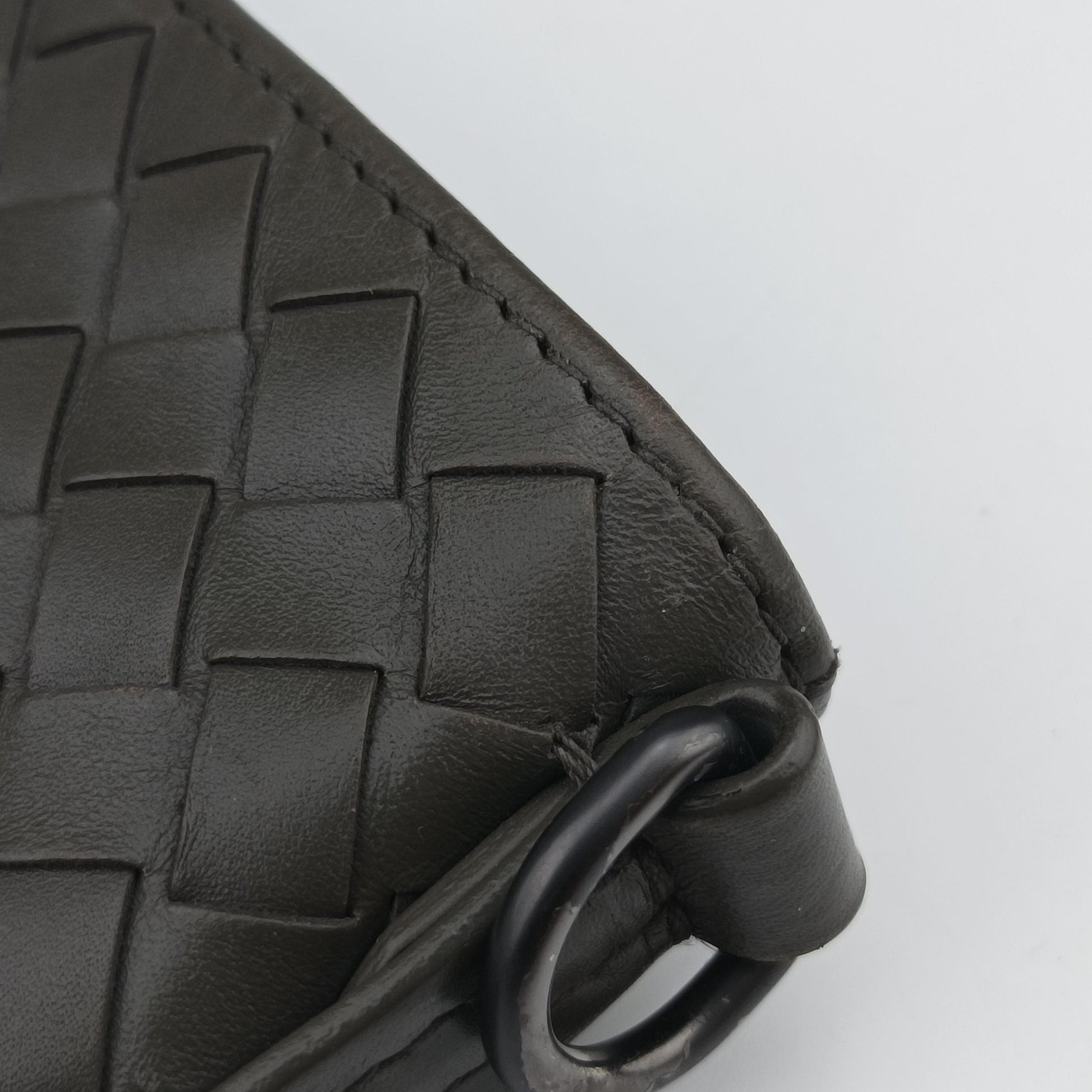 Intrecciato Grey lambskin B01078387Fイントレチャート グレー ラムスキン B01078387F