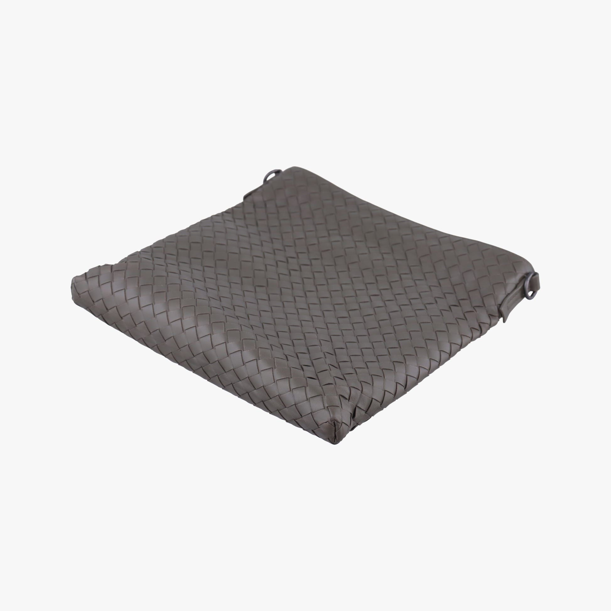 Intrecciato Grey lambskin B01078387Fイントレチャート グレー ラムスキン B01078387F