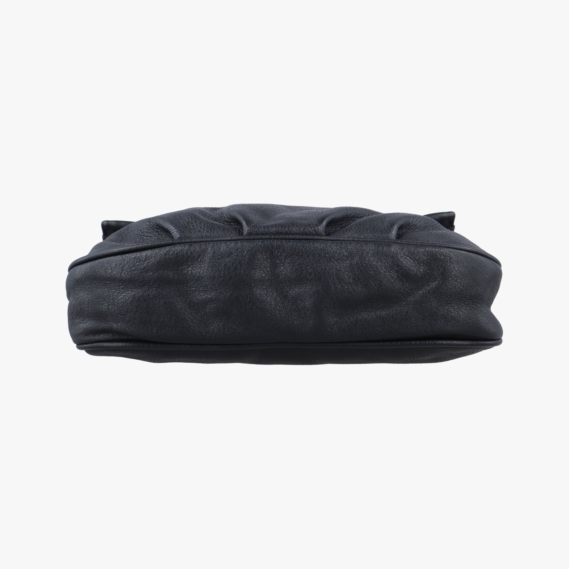 Fendista Pochette Black Leather 8M0276 8M0276-ANG 129-2516フェンディスタ ポシェット ブラック レザー 8M0276 8M0276-ANG 129-2516