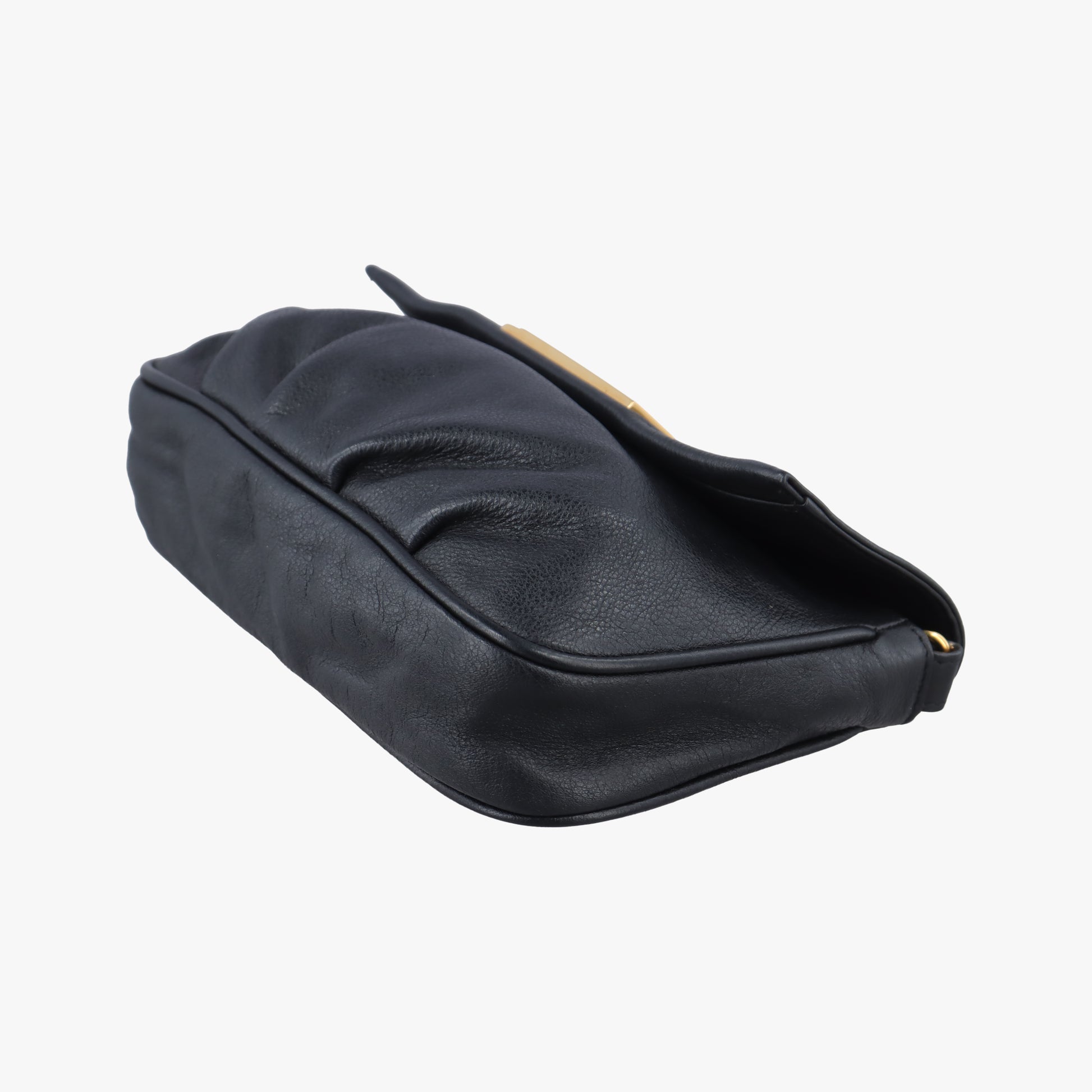 Fendista Pochette Black Leather 8M0276 8M0276-ANG 129-2516フェンディスタ ポシェット ブラック レザー 8M0276 8M0276-ANG 129-2516
