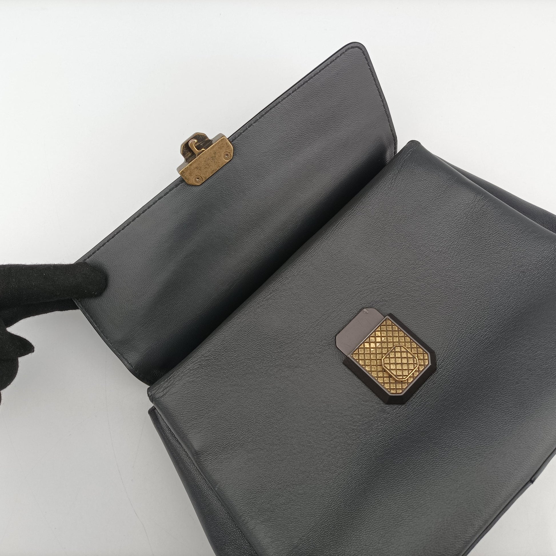 Tricolor Piazza Blue×Black leather B07285866Fトリコロールピアッザ ブルー×ブラック レザー B07285866F