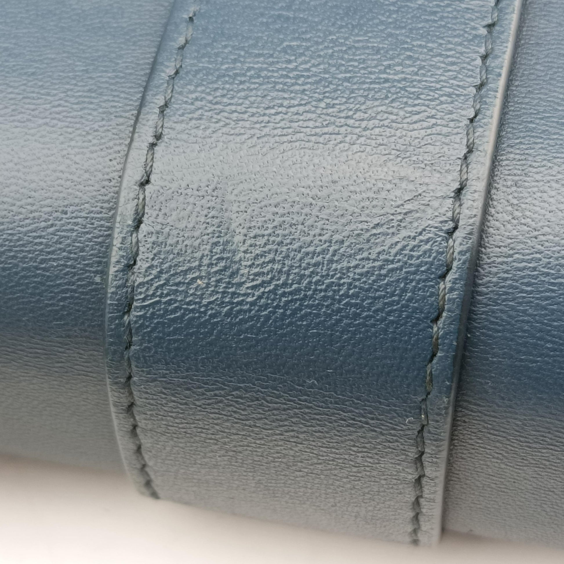 Tricolor Piazza Blue×Black leather B07285866Fトリコロールピアッザ ブルー×ブラック レザー B07285866F