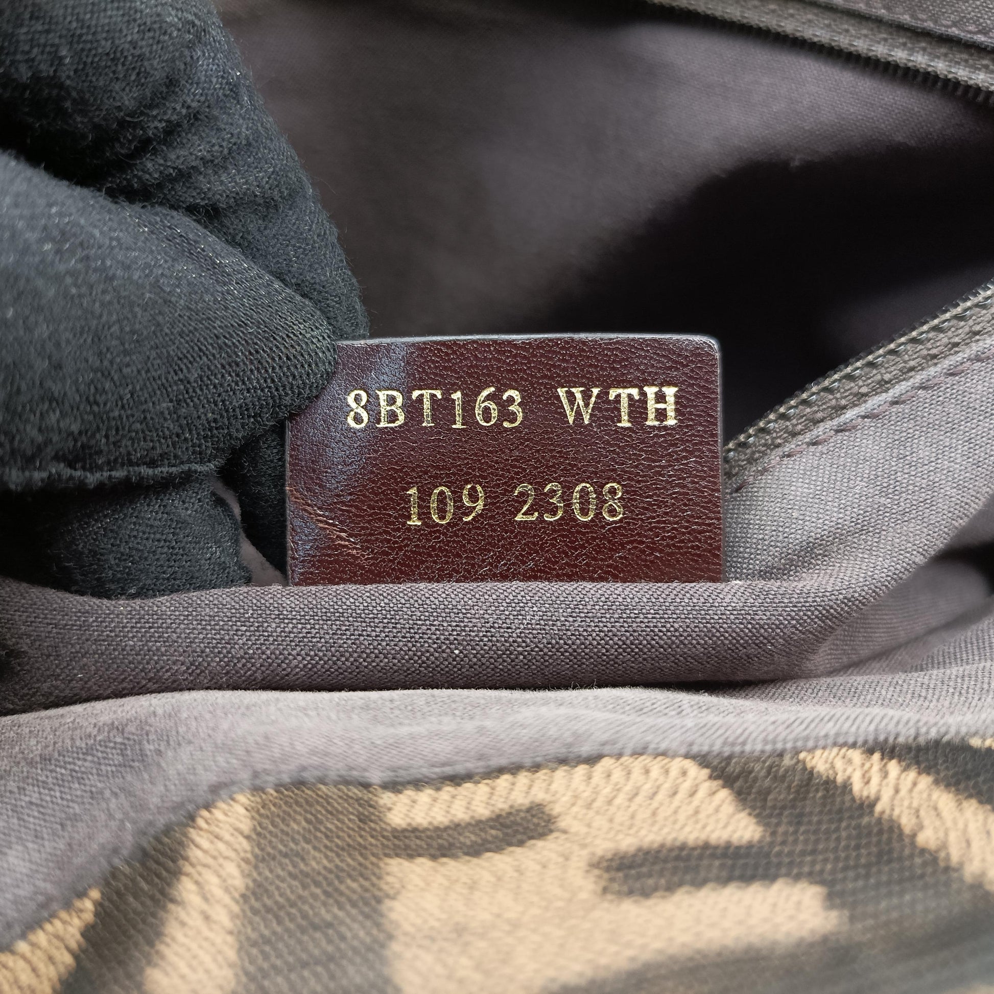 Mia Flap Brown Jacquard 8BT163 8BT163 WTH 109 2308ミア フラップ ブラウン ジャガード 8BT163 8BT163 WTH 109 2308