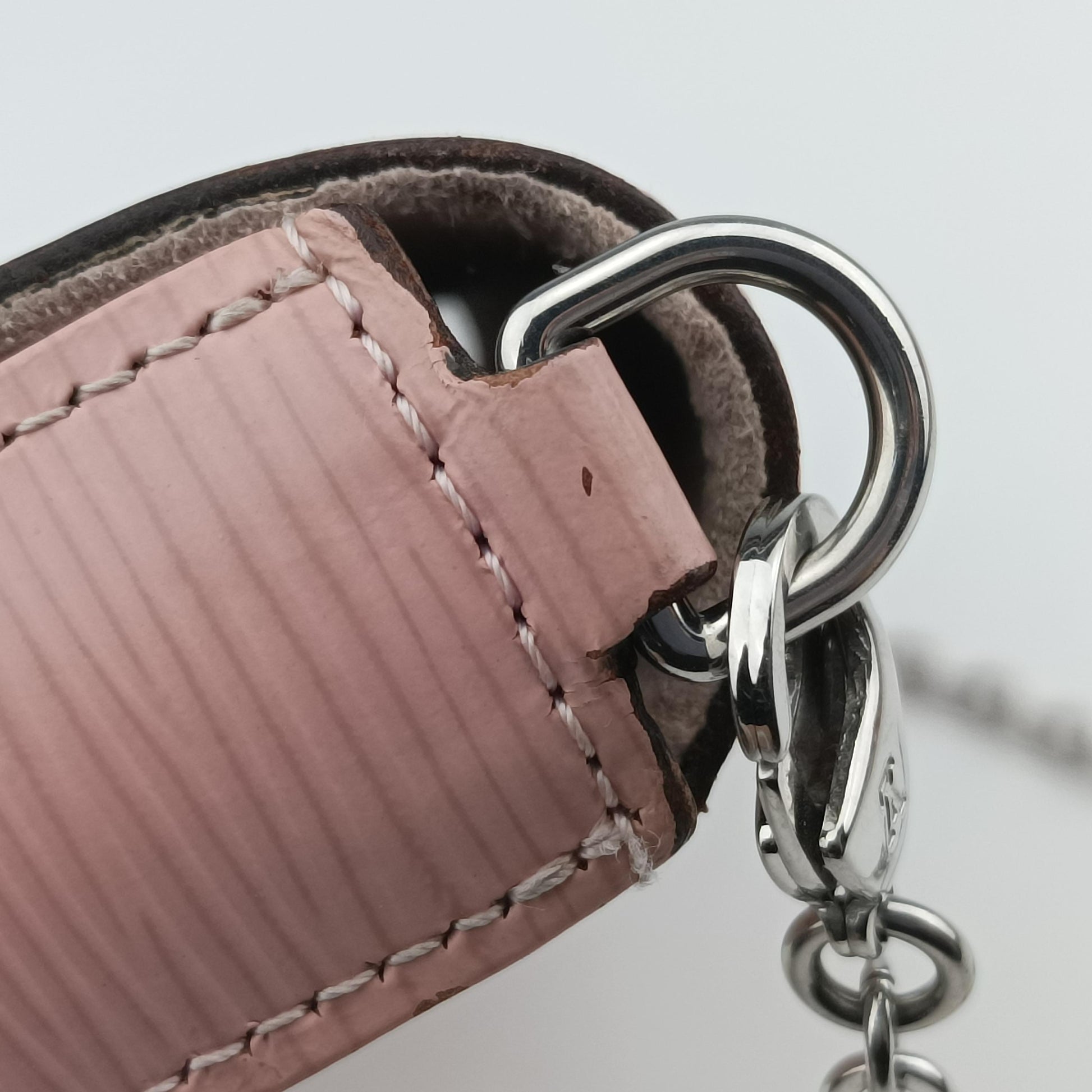 Pochette FéLICIE ROSE BALLERIN Epi M62467 TJ3177ポシェット フェリシー ローズバレリーヌ エピ M62467 TJ3177