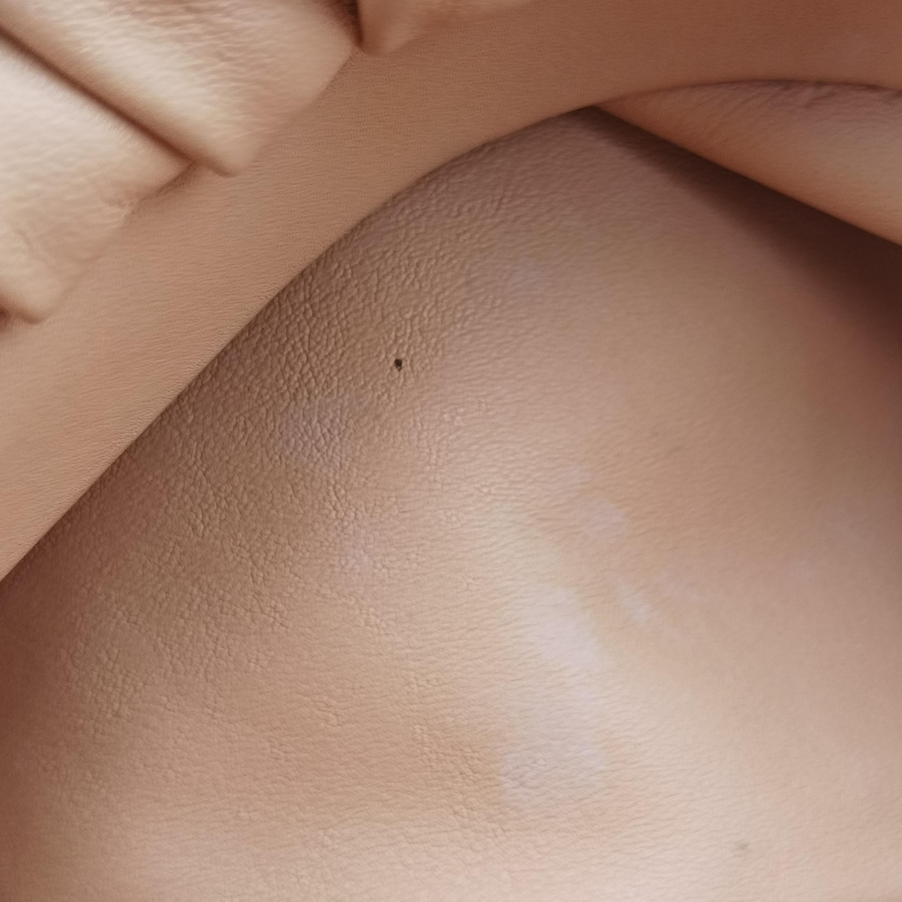 The Chain Pouch Beige lambskin B09713771Dザ チェーン ポーチ ベージュ ラムスキン B09713771D