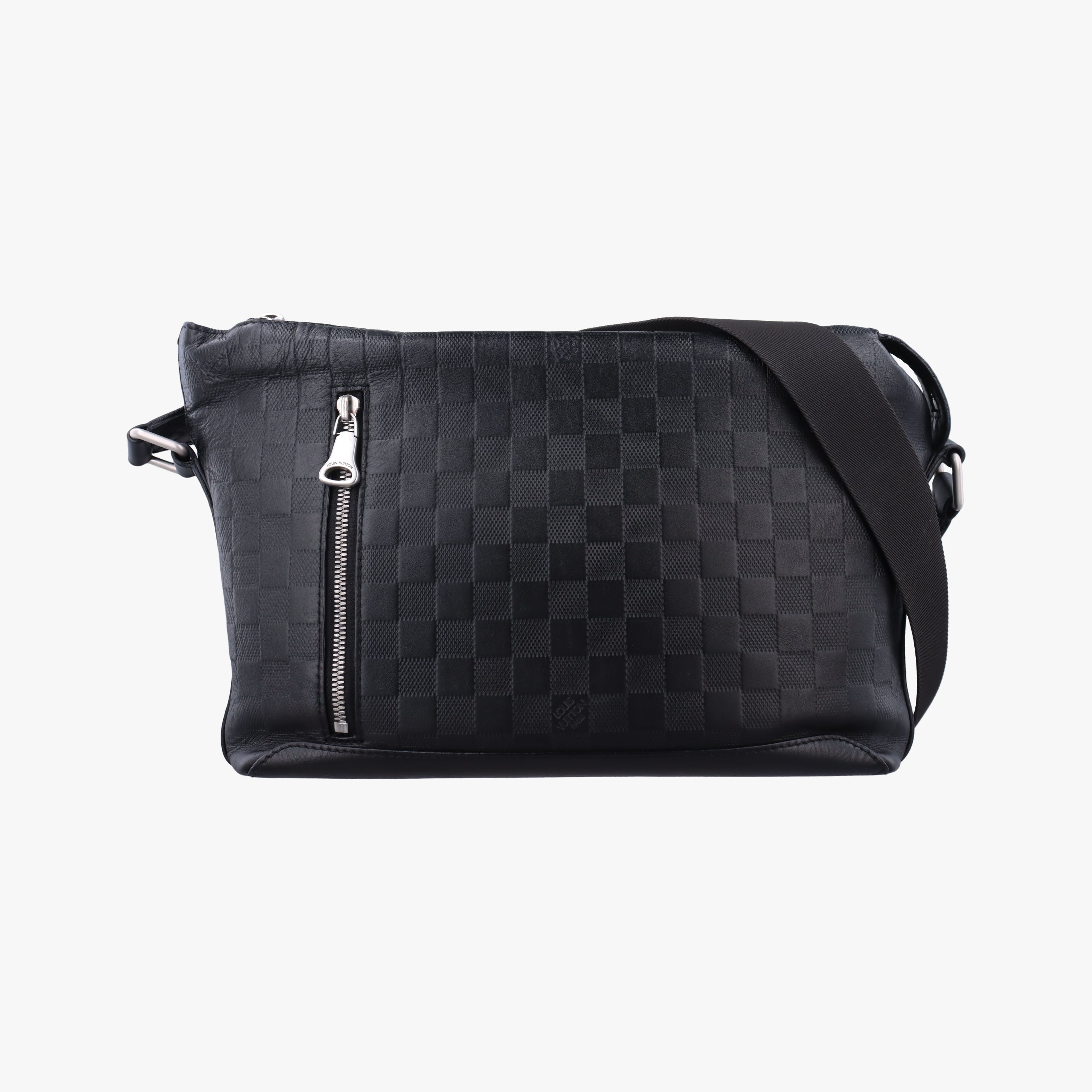 Discovery Messenger PM Onyx Damier Infini Leather N42415 CA0119ディスカバリー メッセンジャーPM オニキス ダミエ アンフィニレザー N42415 CA0119