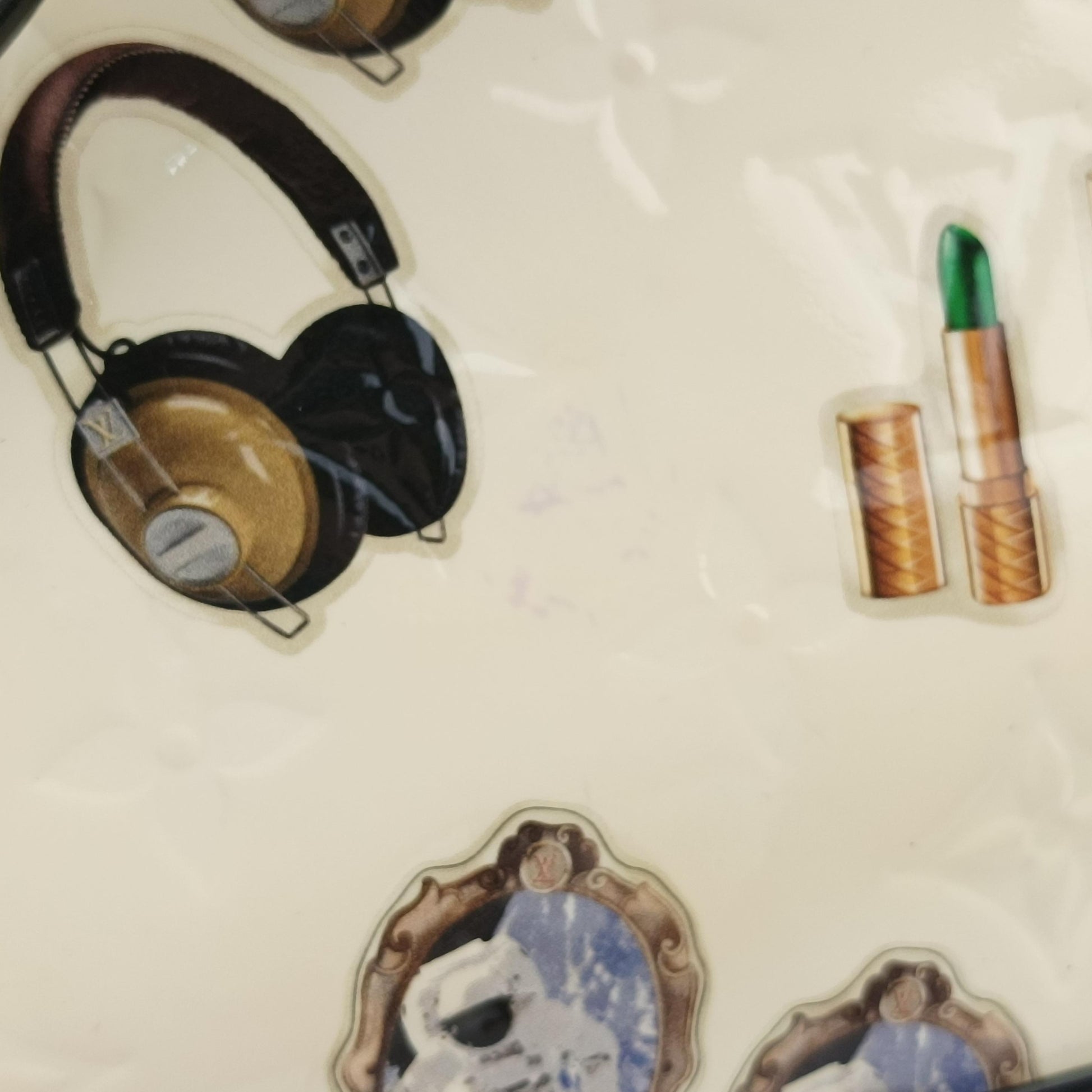 Alma PM Sticker Collection Ivory x black x multicolor Vernis M50466 SN1145アルマPM ステッカー アイボリー×ブラック×マルチカラー ヴェルニ M50466 SN1145