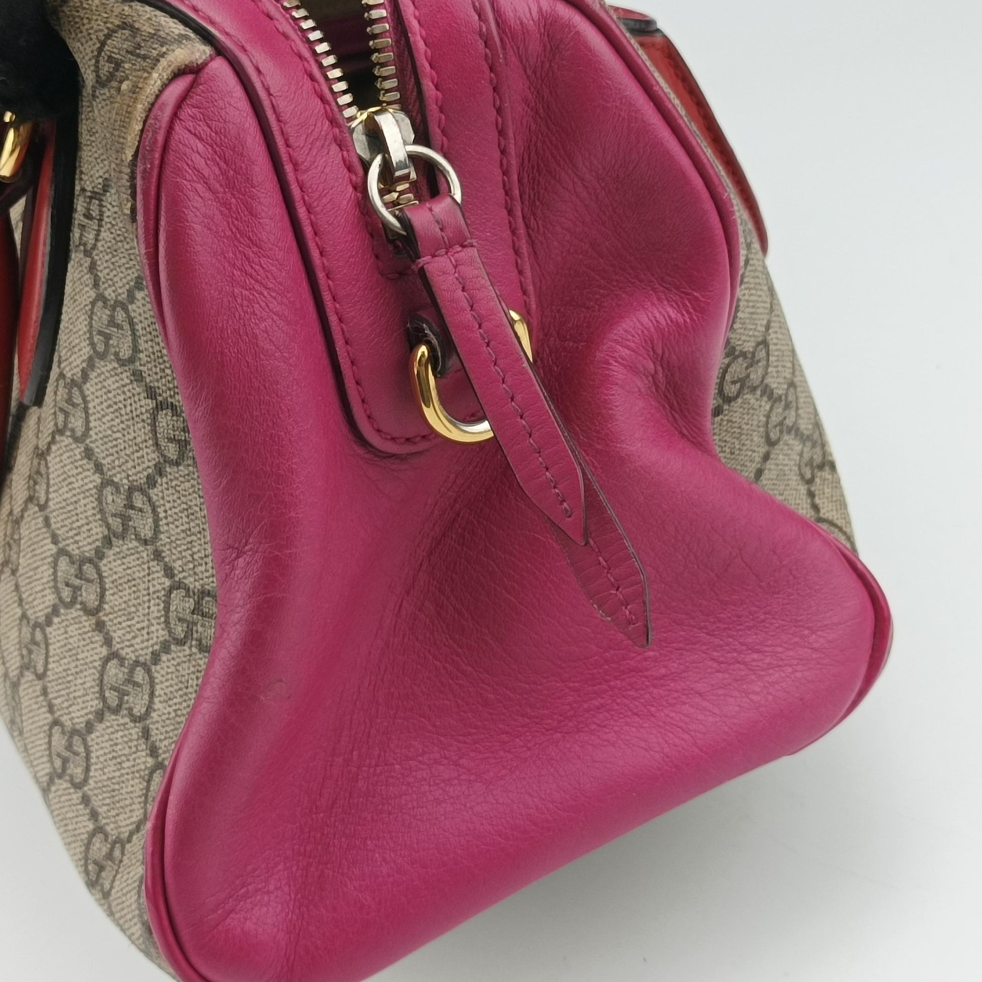 GG SUPREME beige×red×pink PVC coated canvas x leather 409529 I019476972GGスプリーム ベージュ×レッド×ピンク PVCコーティングキャンバス×レザー 409529 I019476972