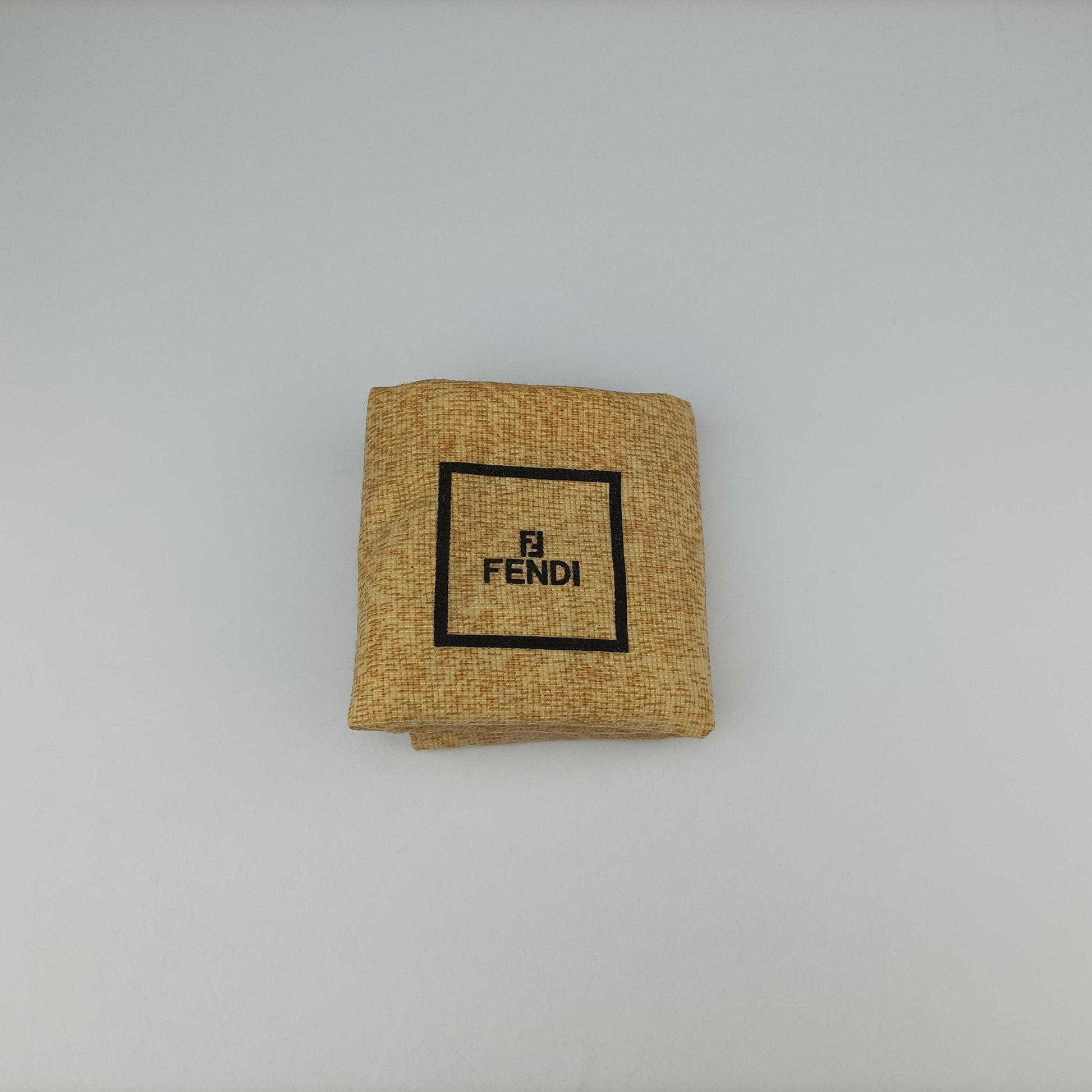 Baguette White silk 26424 Lot number unknownマンマバケット ホワイト シルク 26424 製番不明