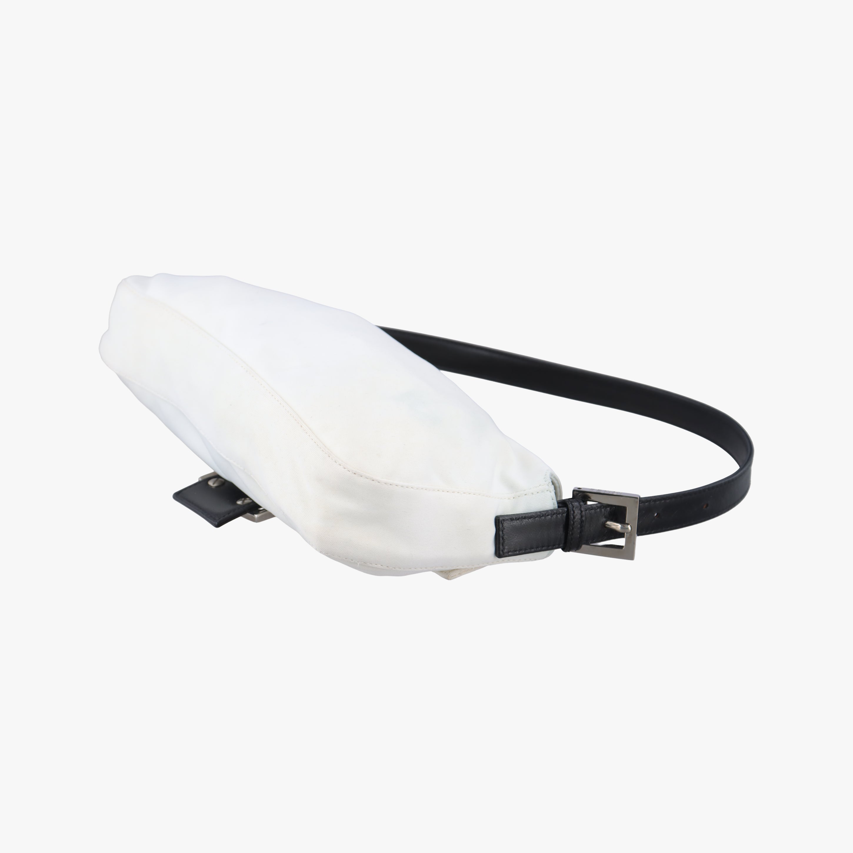 Baguette White silk 26424 Lot number unknownマンマバケット ホワイト シルク 26424 製番不明