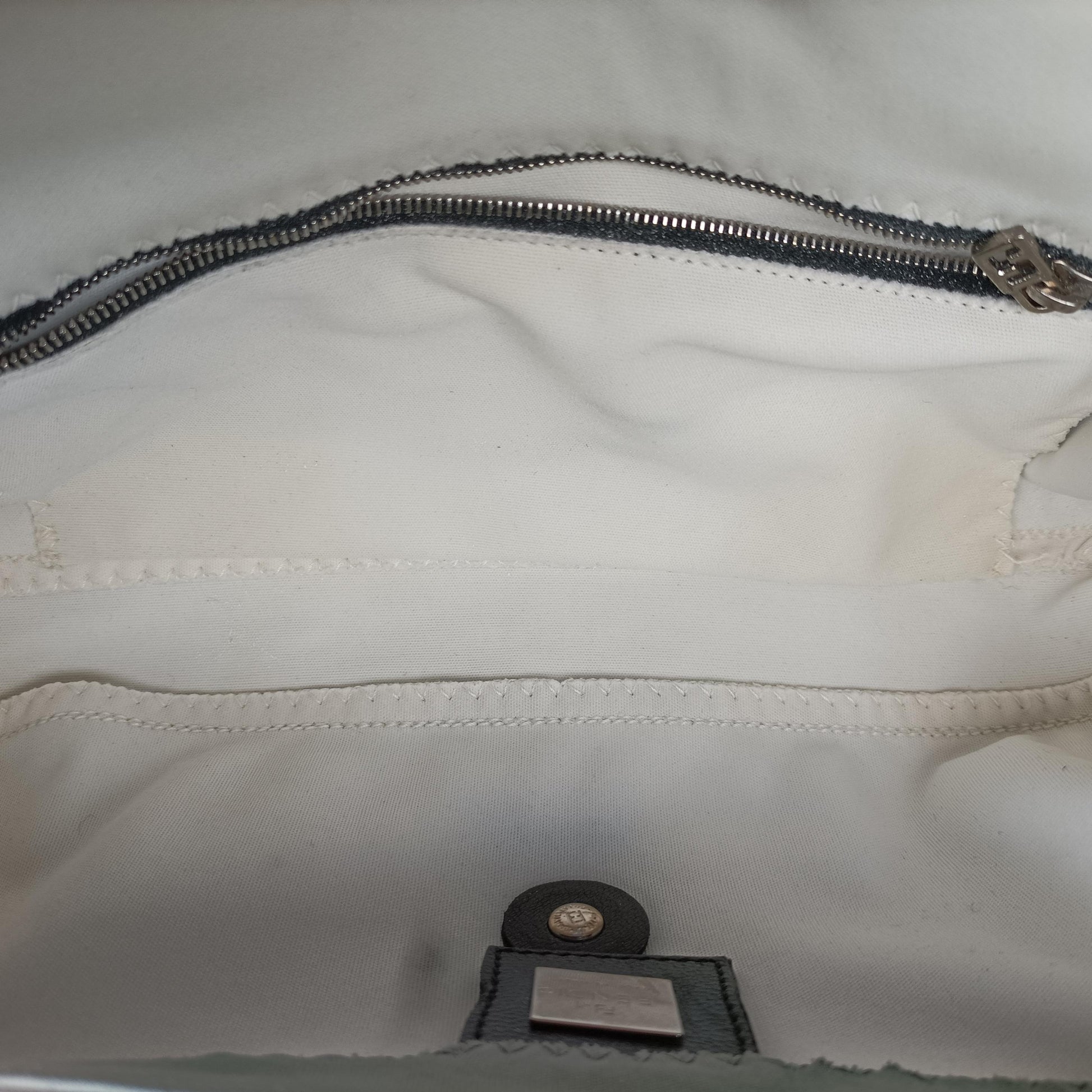 Baguette White silk 26424 Lot number unknownマンマバケット ホワイト シルク 26424 製番不明