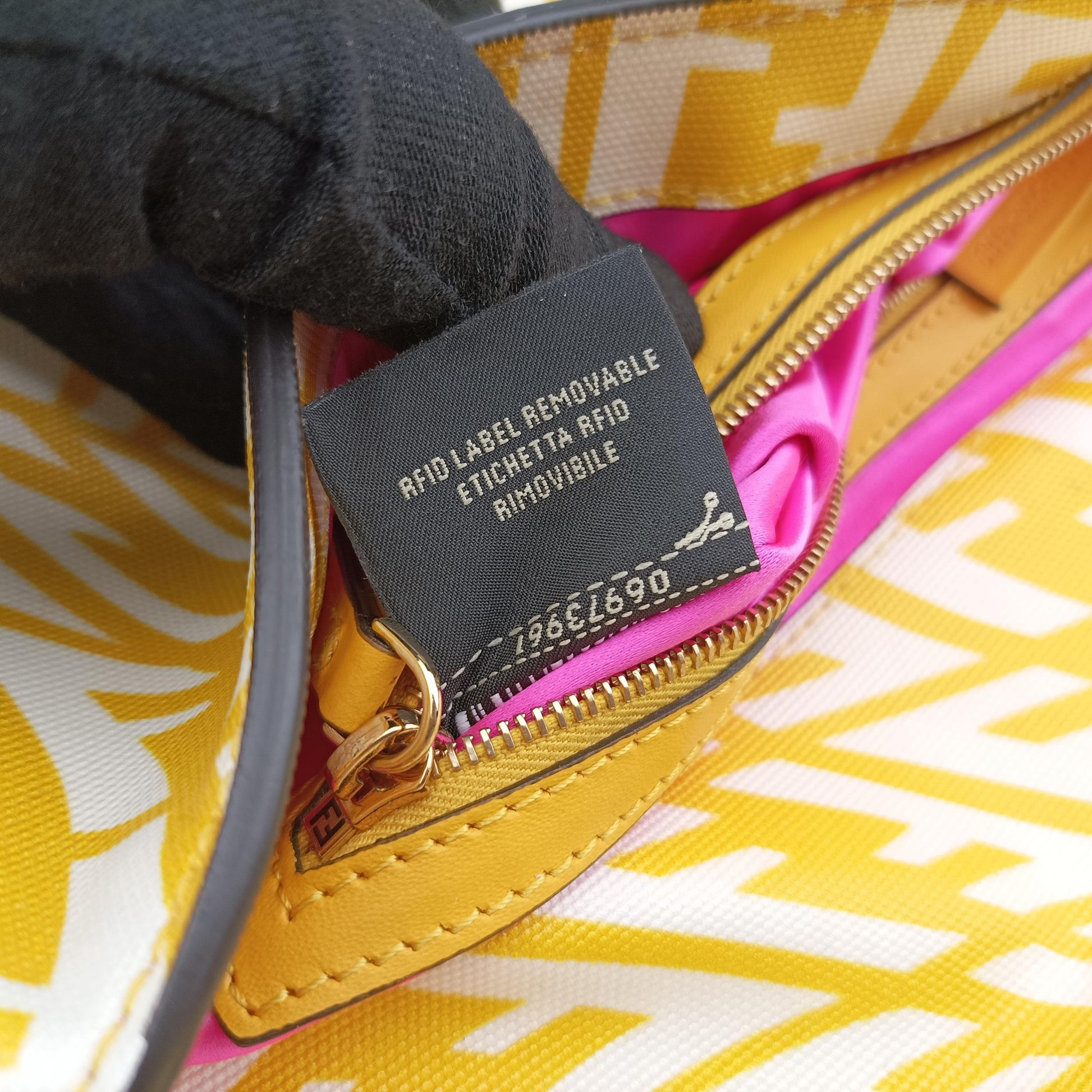 BAGUETTE Yellow×White PVC coated canvas 8BR792 8BR792-AFL1-218-0189バケット イエロー×ホワイト PVCコーティングキャンバス 8BR792 8BR792-AFL1-218-0189