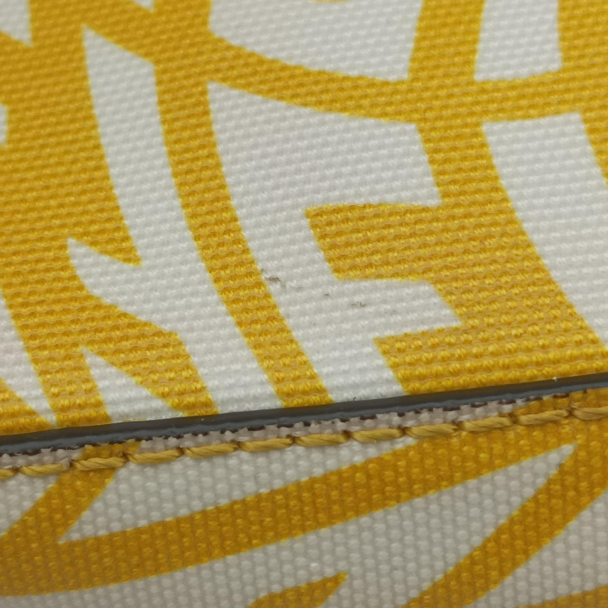 BAGUETTE Yellow×White PVC coated canvas 8BR792 8BR792-AFL1-218-0189バケット イエロー×ホワイト PVCコーティングキャンバス 8BR792 8BR792-AFL1-218-0189