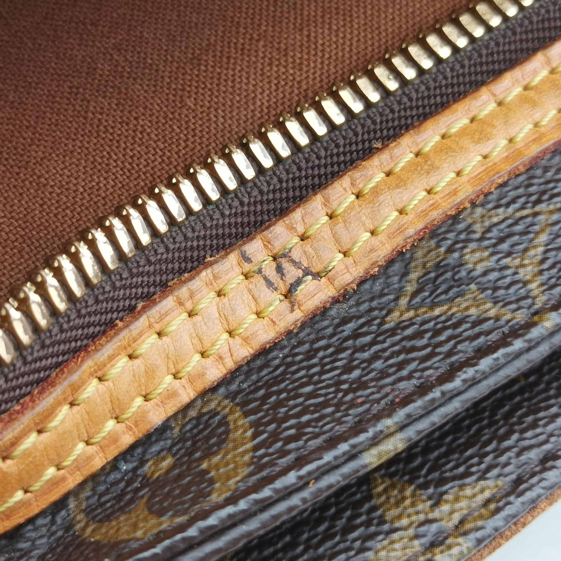 Monogram Rivet Brown Monogram Canvas M40140 AR0067モノグラム リヴェット リベット モノグラム/ブラウン系 モノグラムキャンバス M40140 AR0067