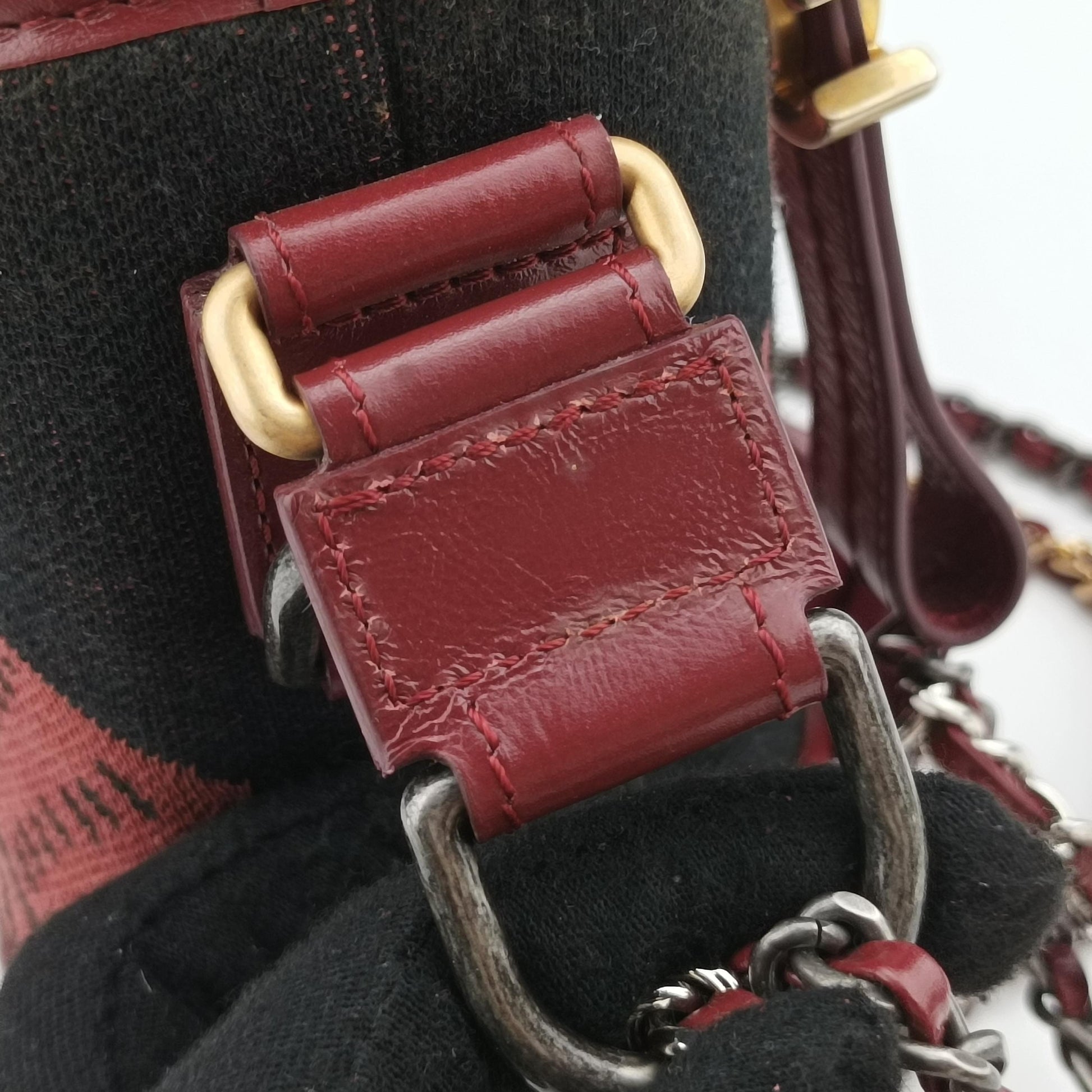 GABRIELLE print Red×black Fabric ×leather A91810 25134137ガブリエル プリント レッド×ブラック ファブリック×レザー A91810 25134137